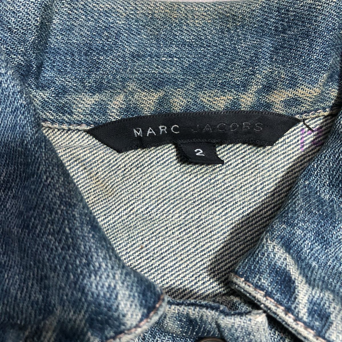 Marc Jacobs Vtg Marc Jacobs Wash Denim Trucker Jacket Size XS / US 0-2 / IT 36-38 - 6 Thumbnail