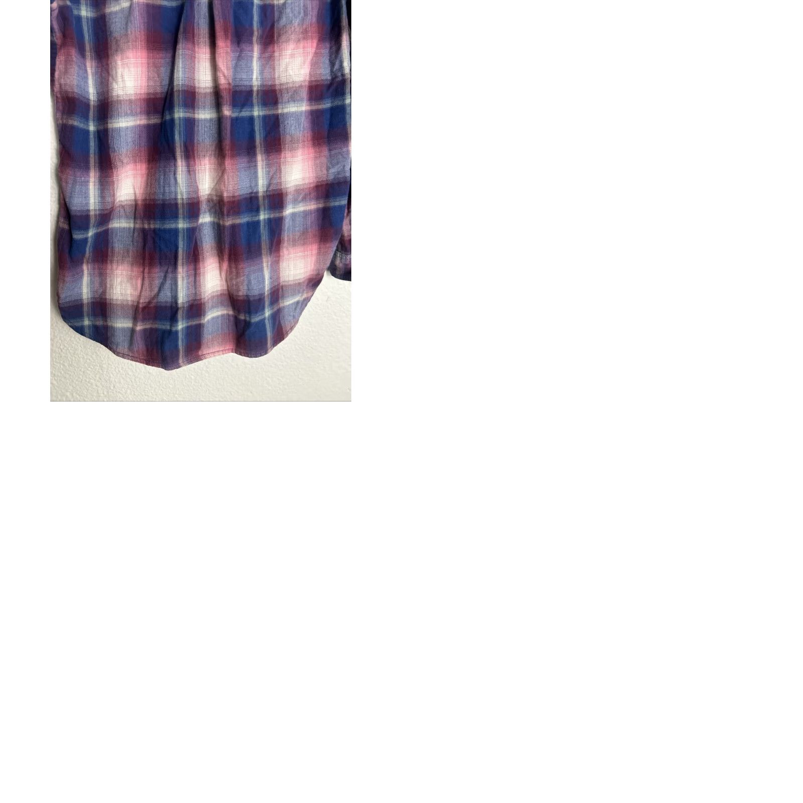 American Eagle Outfitters VINTAGE American Eagle Shirt Plaid Button-Up Long Sleeve Purple Small Womens Boyfriend Fit Sized S Size S / US 4 / IT 40 - 10 Thumbnail