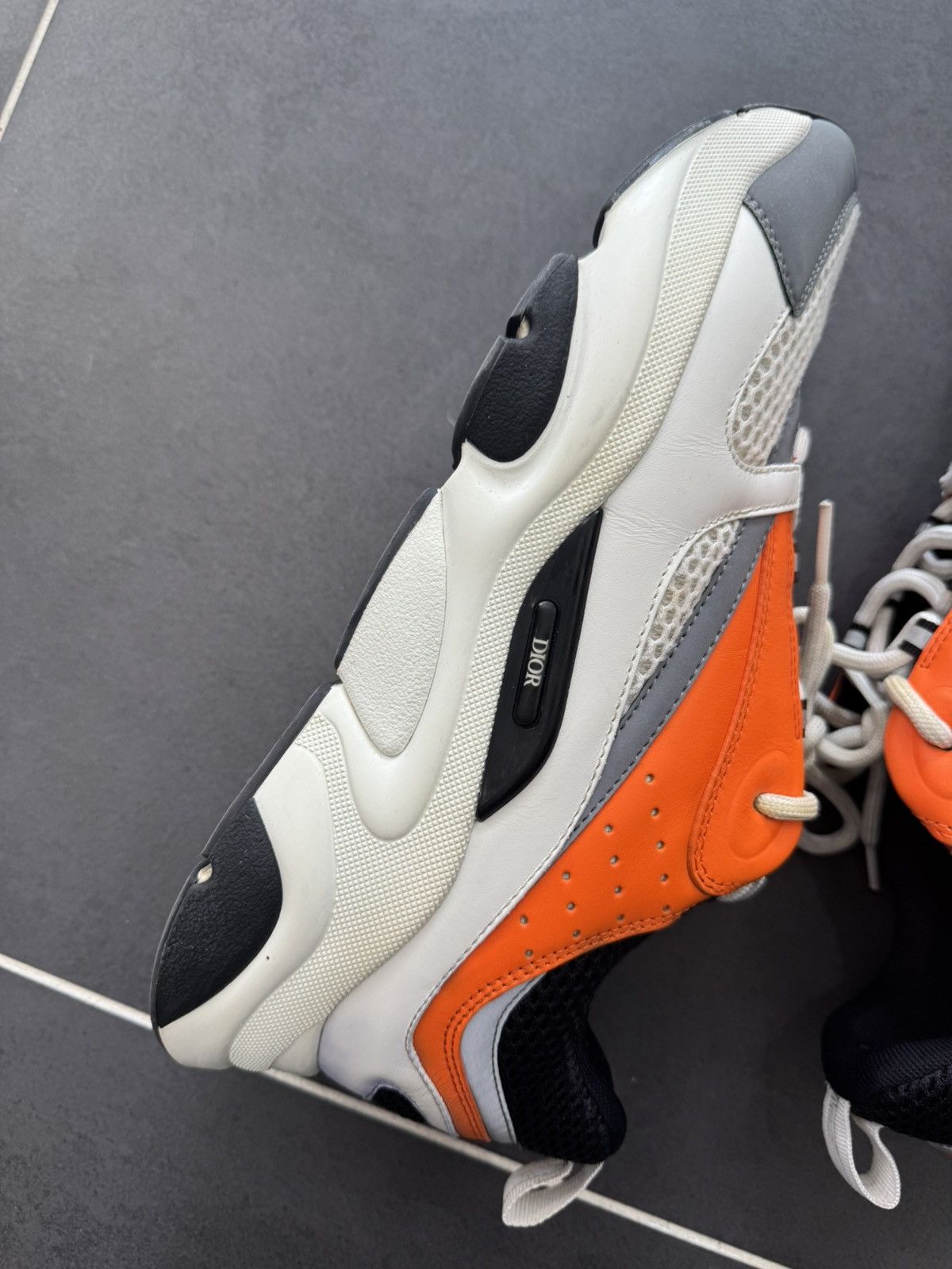 Dior Dior b22 white/orange Size US 12 / EU 45 - 14 Thumbnail