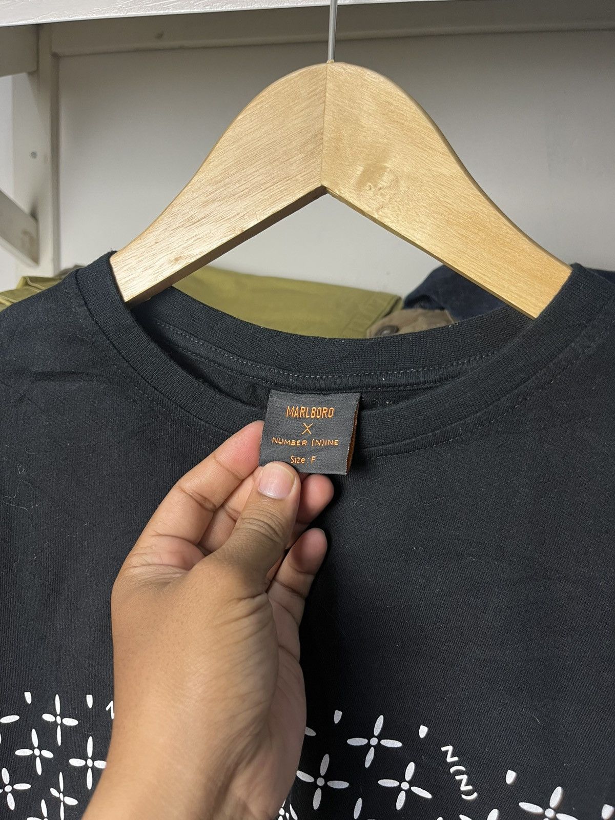 Number (N)ine 2000s Number Nine x Marlboro Japanese tee Size US M / EU 48-50 / 2 - 4 Thumbnail