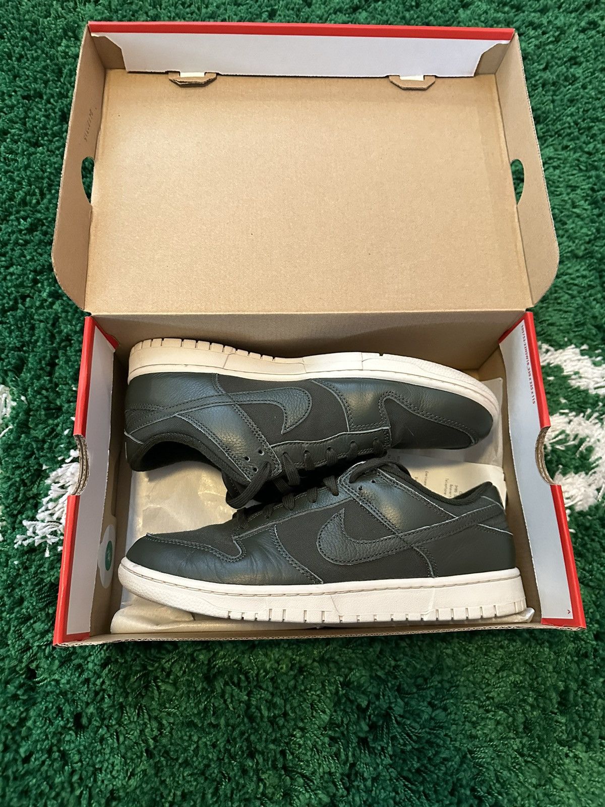 Nike Nike Dunk Low Sequoia Sneakers 11 Size US 11 / EU 44 - 1 Thumbnail