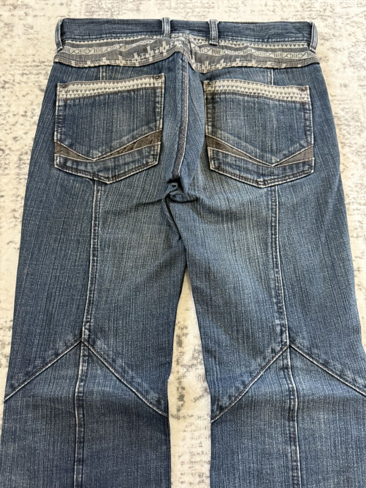 Japanese Brand Hideaways Nicole Japan Paneled Aztec Jeans Size US 30 / EU 46 - 4 Thumbnail