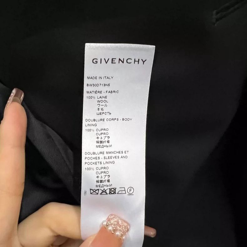 Givenchy Givenchy Size36 Black Belted Suit Jacket, official price 21 Size US M / EU 48-50 / 2 - 4 Thumbnail