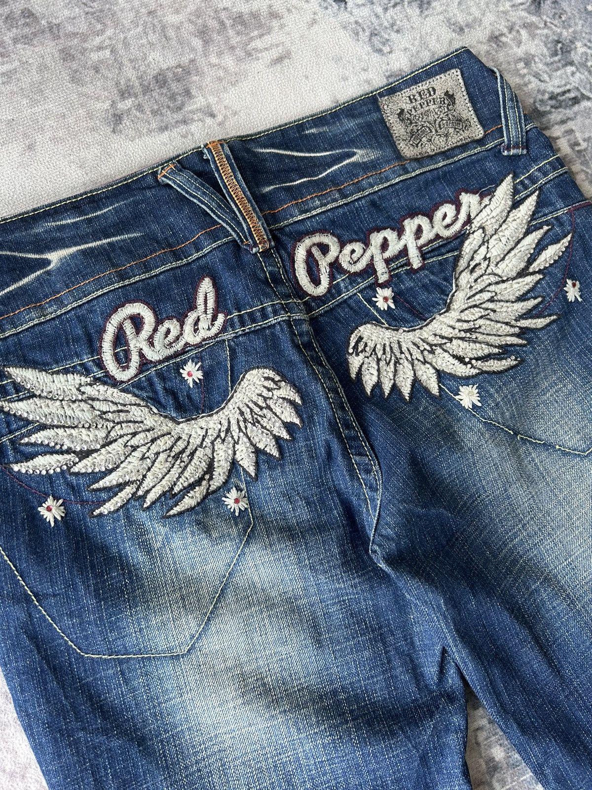 Ed Hardy 🦋 Red Pepper Embroidery Wing Jeans Size 32" / US 10 / IT 46 - 3 Thumbnail