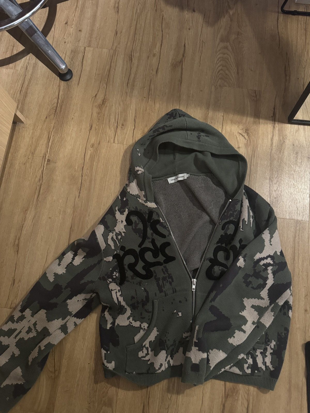 Racer worldwide camo hoodie