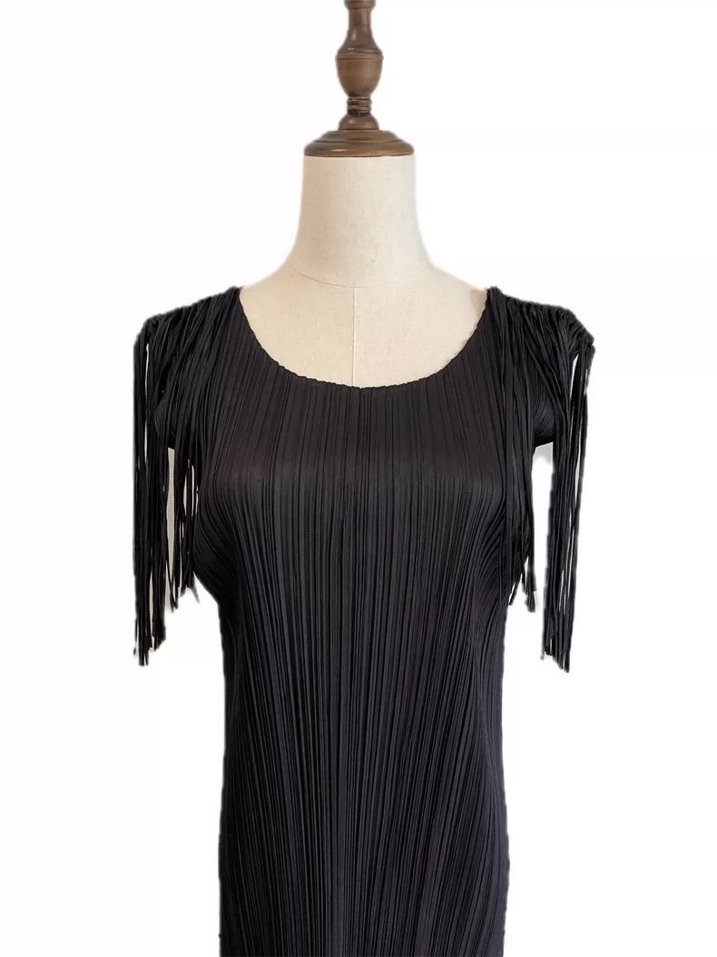 Issey Miyake Issey Miyake size:2 Black tassel dress Size XS / US 0-2 / IT 36-38 - 3 Thumbnail