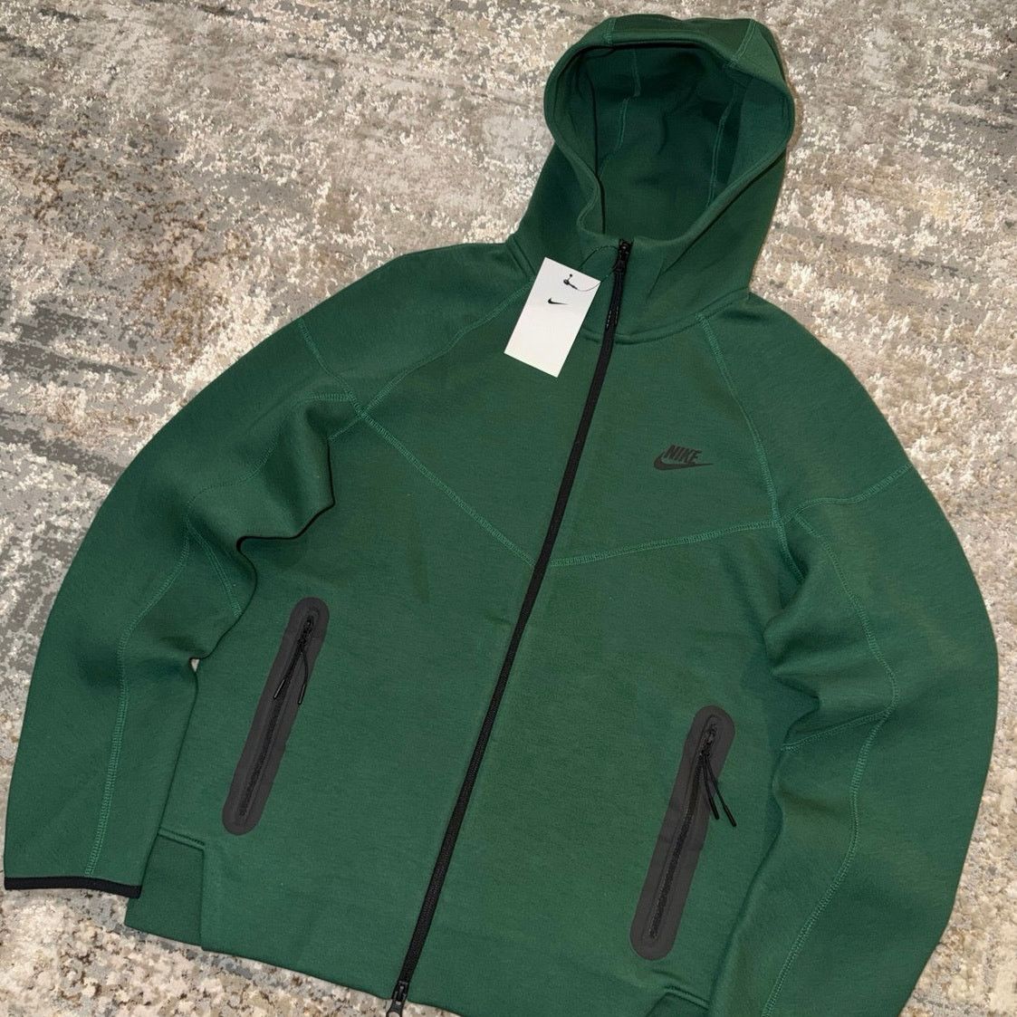 Nike Nike Tech Fleece Windrunner Jacket Mens Medium Brand New Size US M / EU 48-50 / 2 - 3 Thumbnail