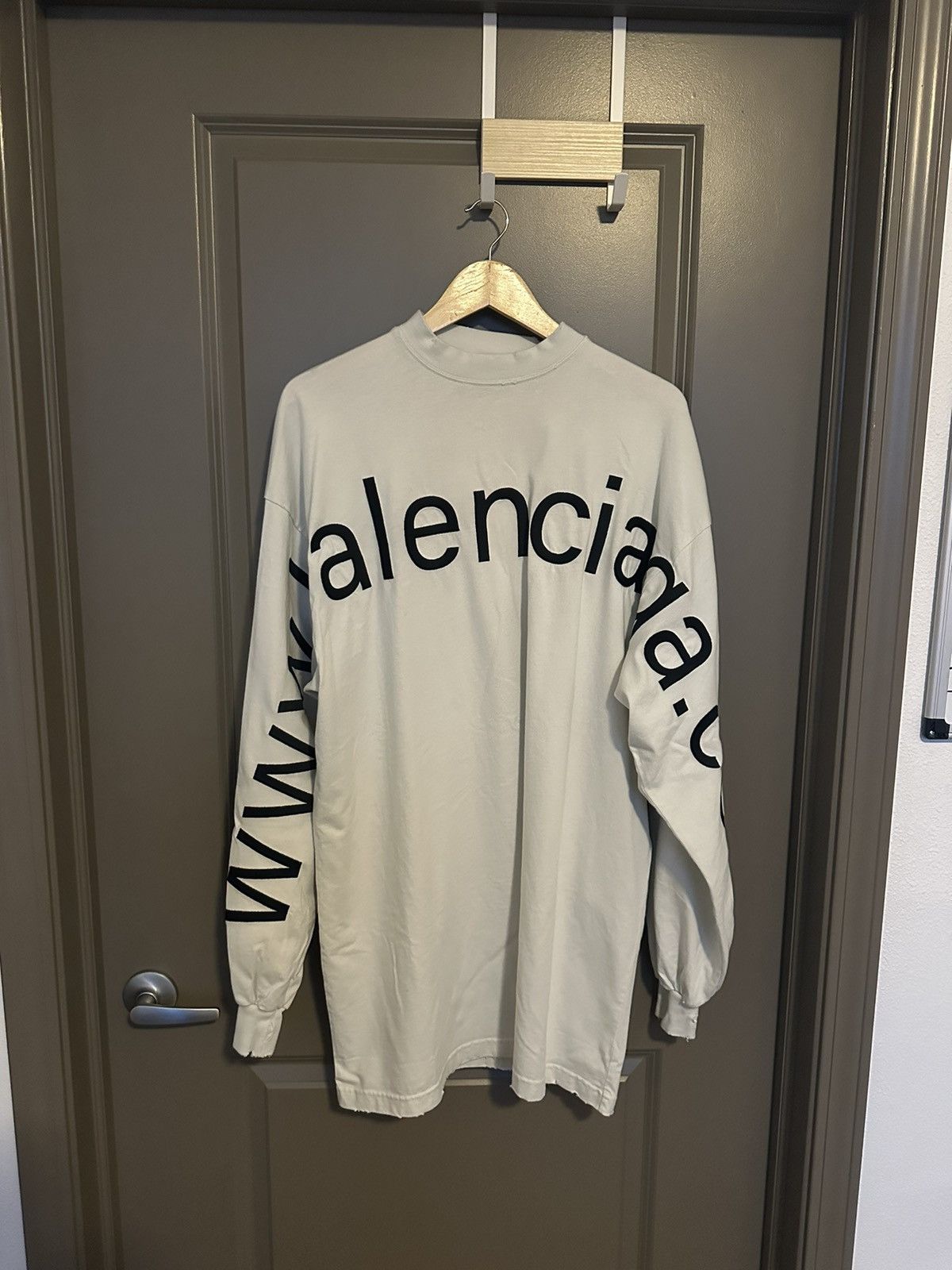 Balenciaga Balenciaga Men's Oversized Long Sleeve Dot Com T