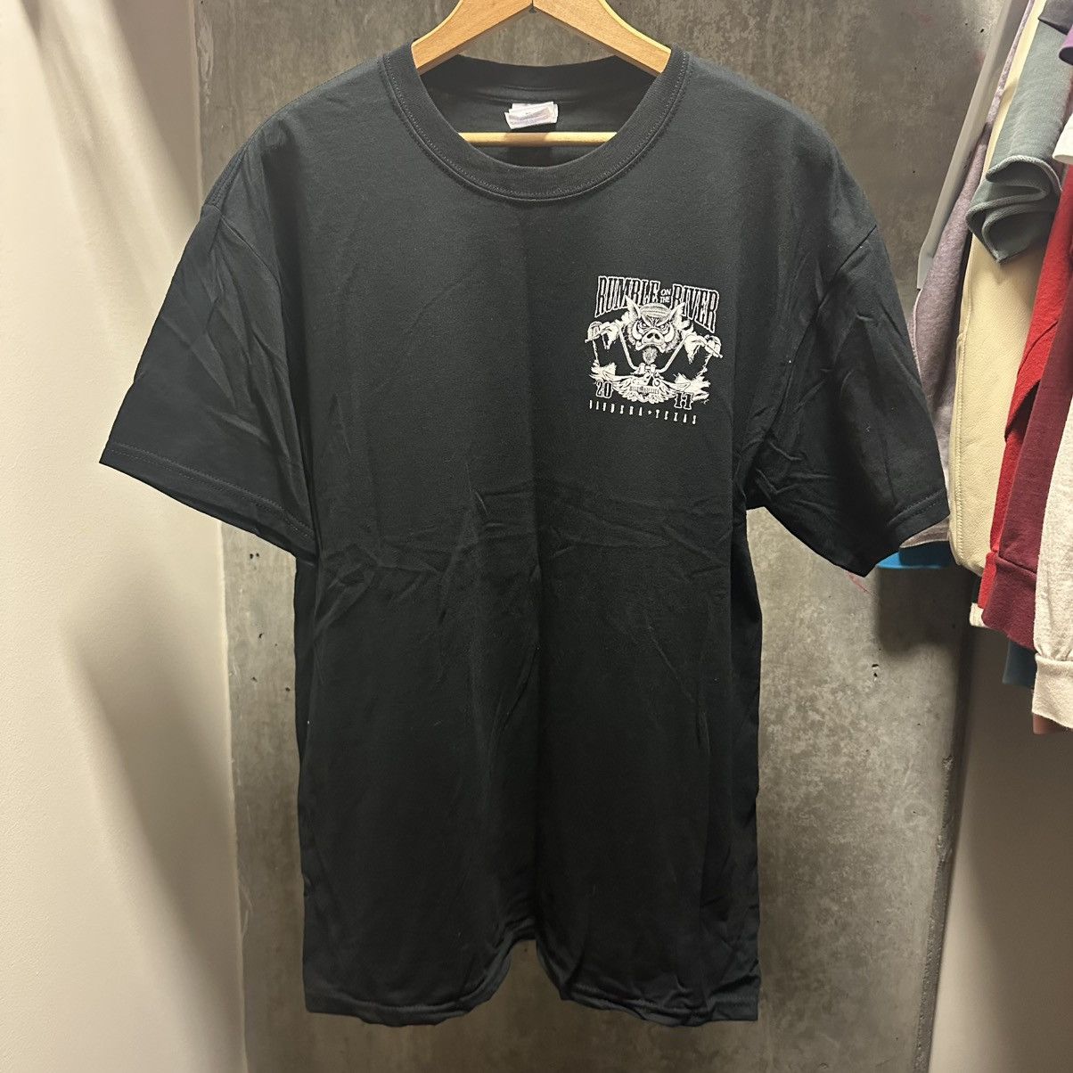 Gildan 2011 “Rumble on the River” Biker Rally T-Shirt Bandera Texas Size US L / EU 52-54 / 3 - 3 Thumbnail
