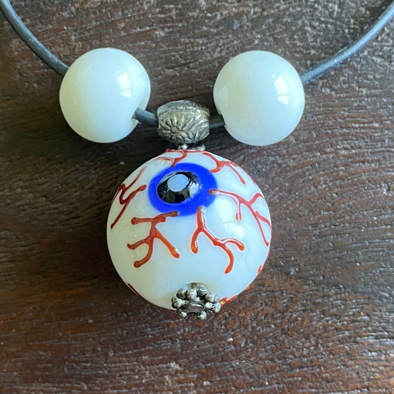 Other Vintage Eyeball Blue Glass Eye Necklace Horror Spooky Size ONE SIZE - 2 Thumbnail