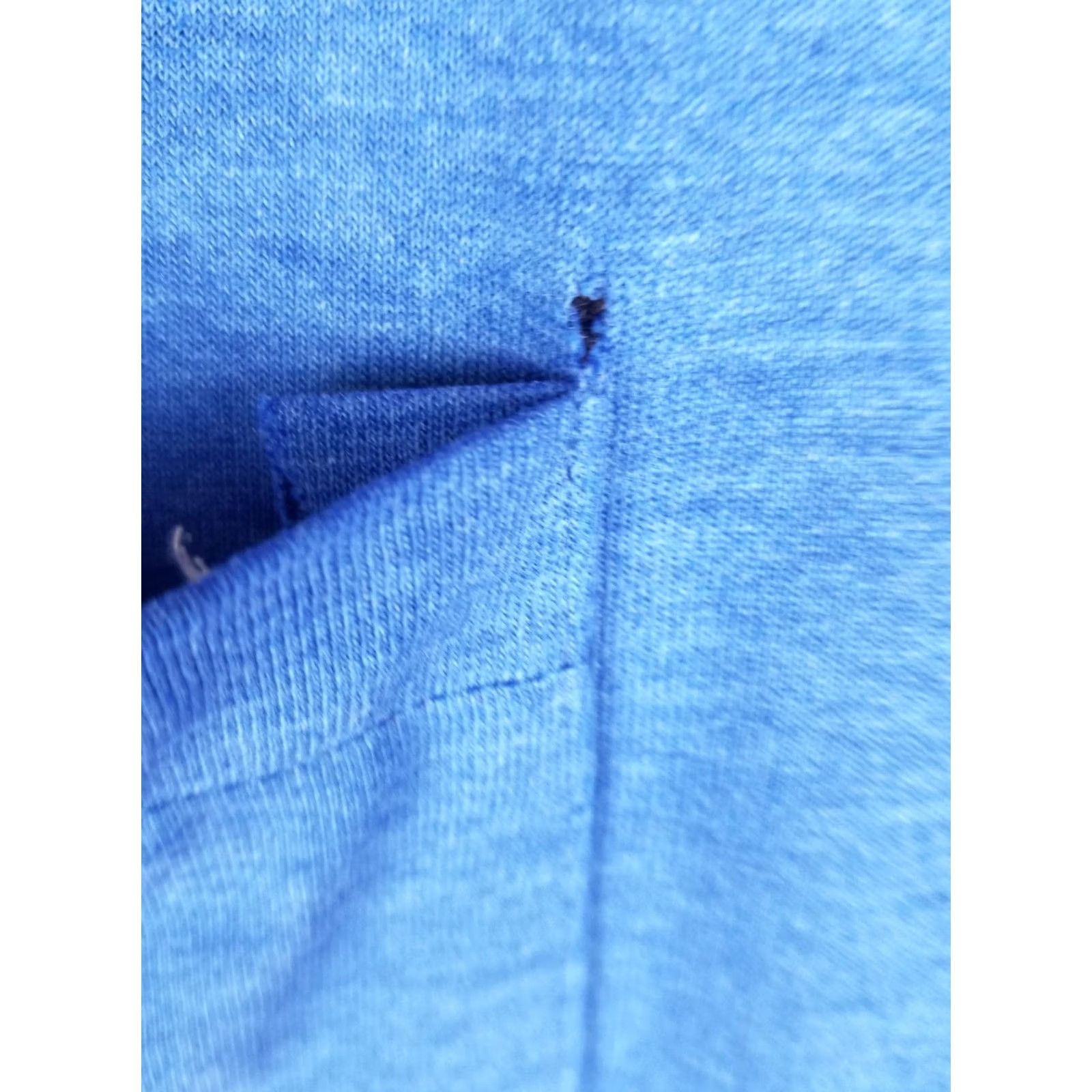 Vintage VINTAGE BVD ONE POCKET GRADIENT SUN FADED DISTRESSED BLUE T-SHIRT SZ LARGE Size US L / EU 52-54 / 3 - 5 Thumbnail