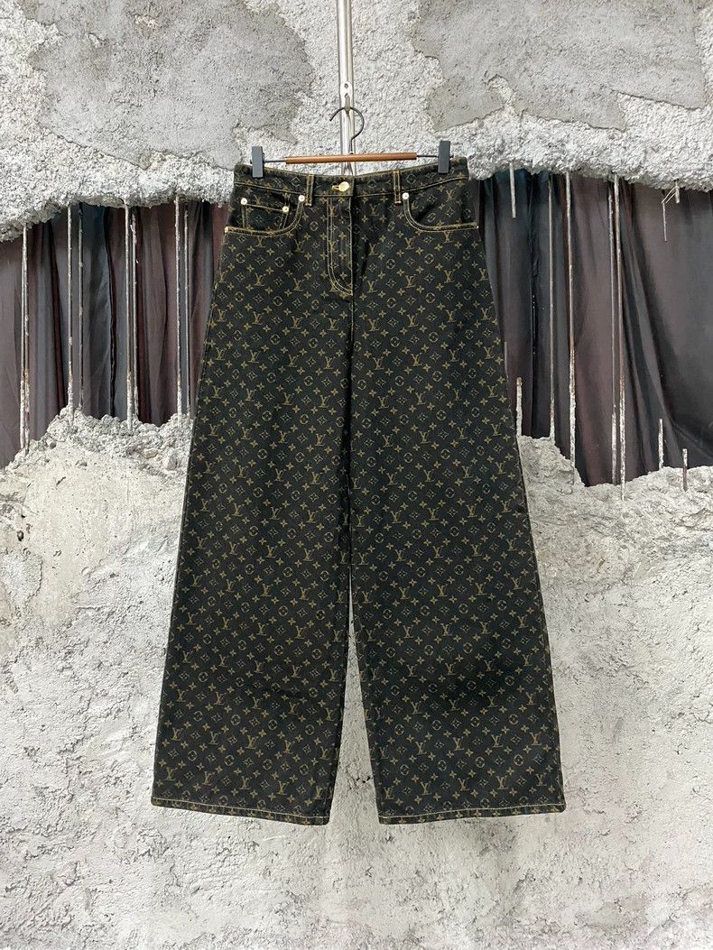 Louis Vuitton Louis Vuitton Old Flower Jeans Size US 38 / EU 54 - 1 Thumbnail