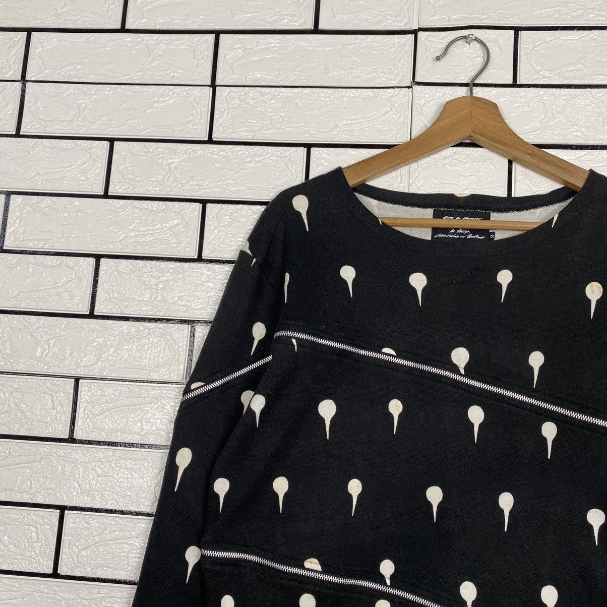 Japanese Brand 📌Sweatshirt Polkadot Design Hirohiko Araki Issey Miyake Size US M / EU 48-50 / 2 - 8 Thumbnail