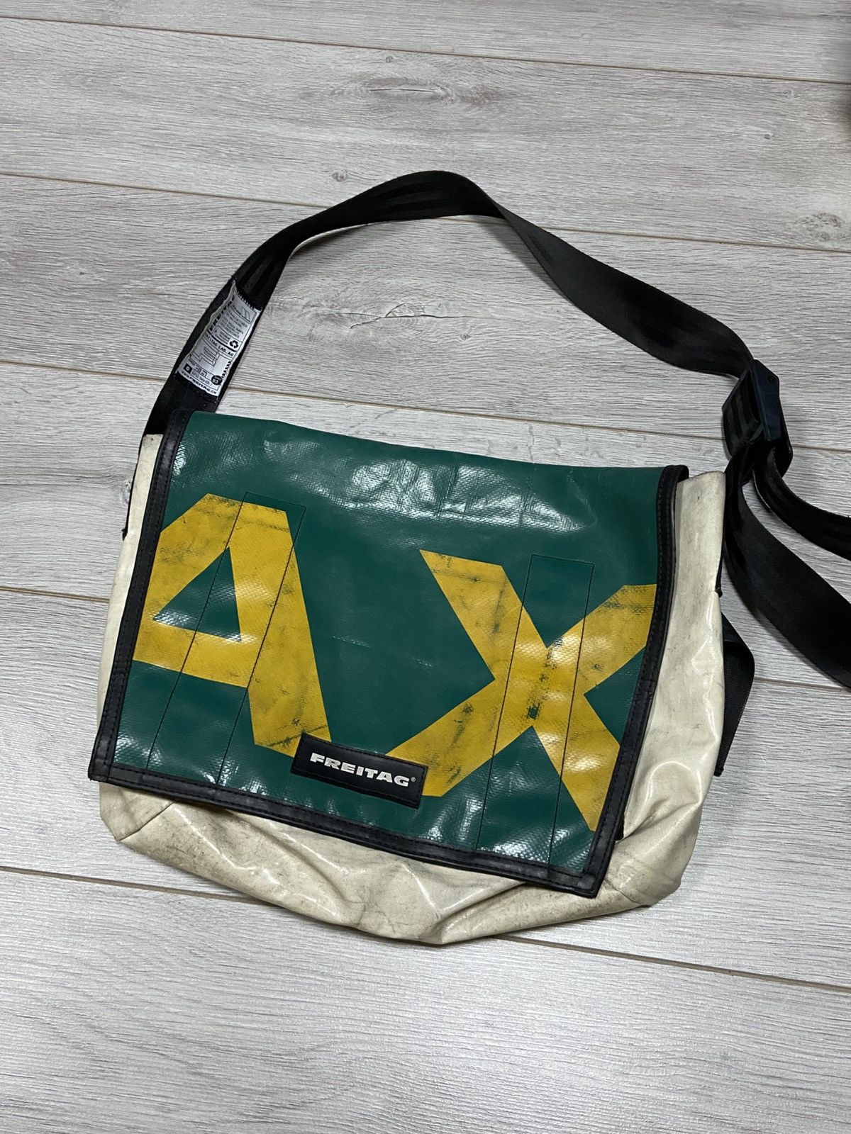 Freitag × Vintage Freitag🇨🇭X 3 in 1 recycle ♻️ waterproof vintage Zurich bag Size ONE SIZE - 4 Thumbnail