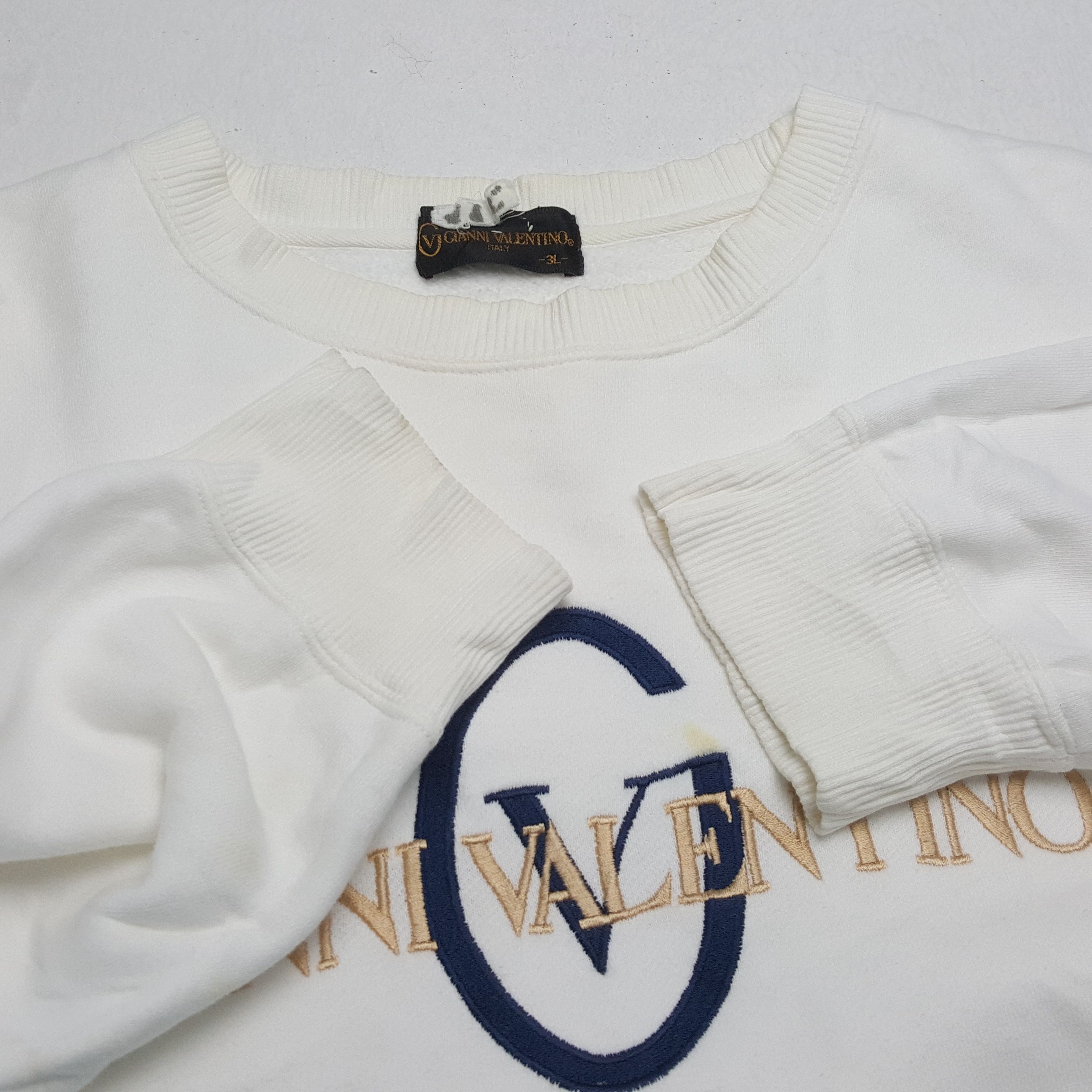 Gianni Valentino × Valentino × Vintage Vintage GIAANI VALENTINO Italian Brand Embroidery Sweatshirt Size US XXL / EU 58 / 5 - 8 Thumbnail