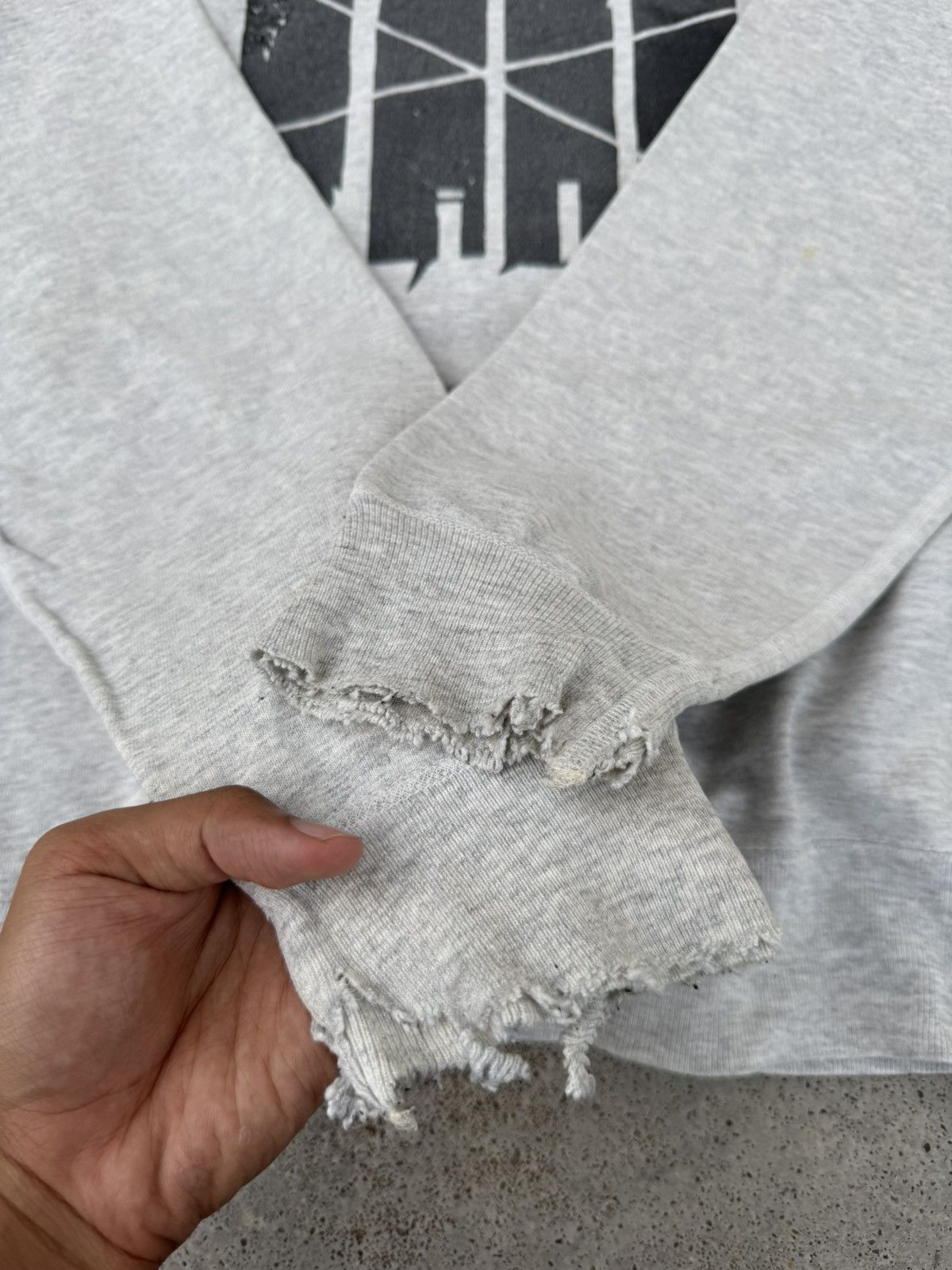 Band Tees Distressed Thrashed Sun Faded Creepy Vile Hoodie Size US XL / EU 56 / 4 - 3 Thumbnail