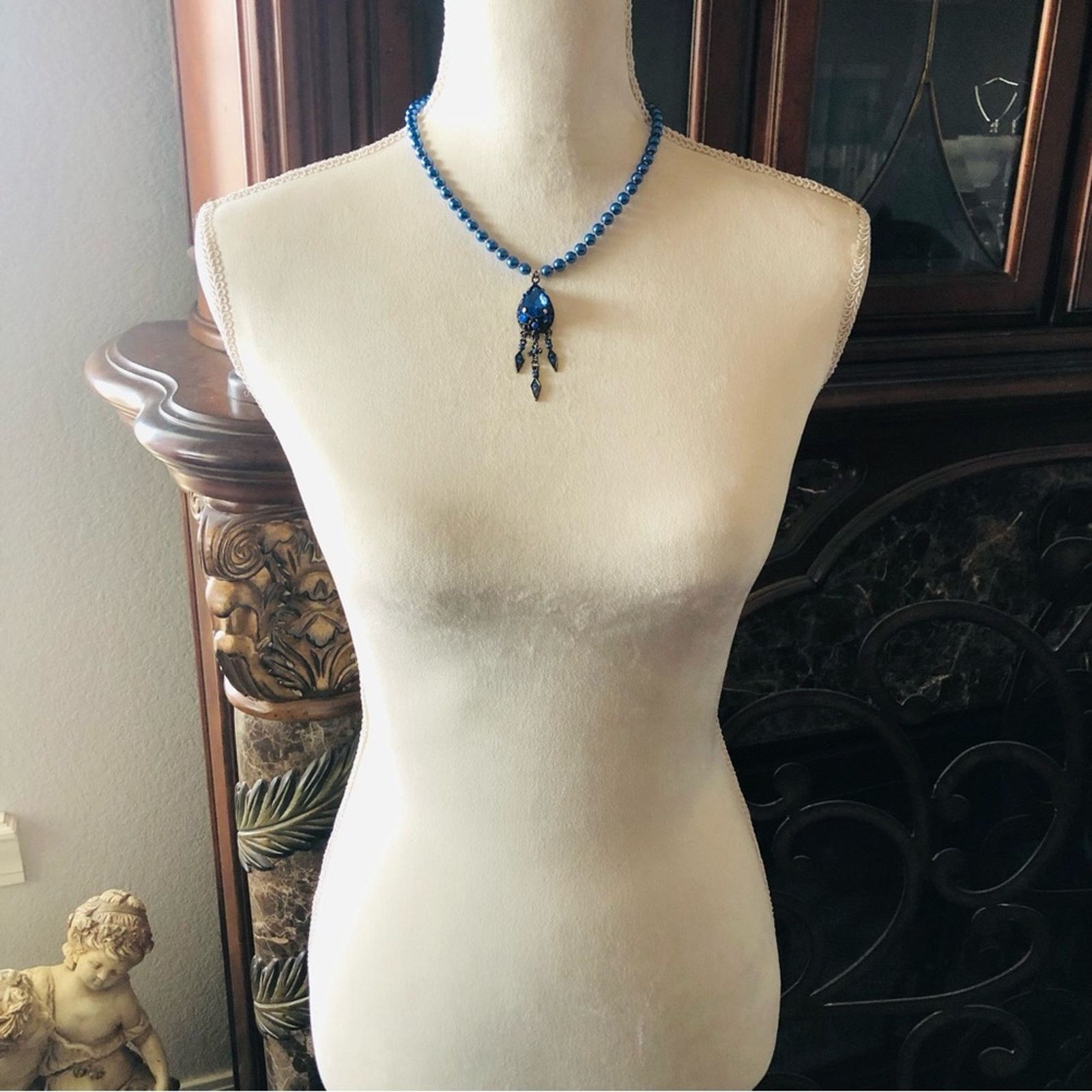 Handmade Handcrafted repurpose royal blue pendant Pearl necklace Size ONE SIZE - 6 Thumbnail