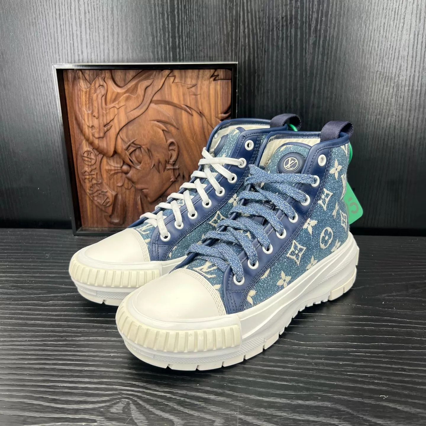 Louis Vuitton LV Squad White & Blue Denim Size 36 Like New Size US 5.5 / IT 35.5 - 1 Thumbnail