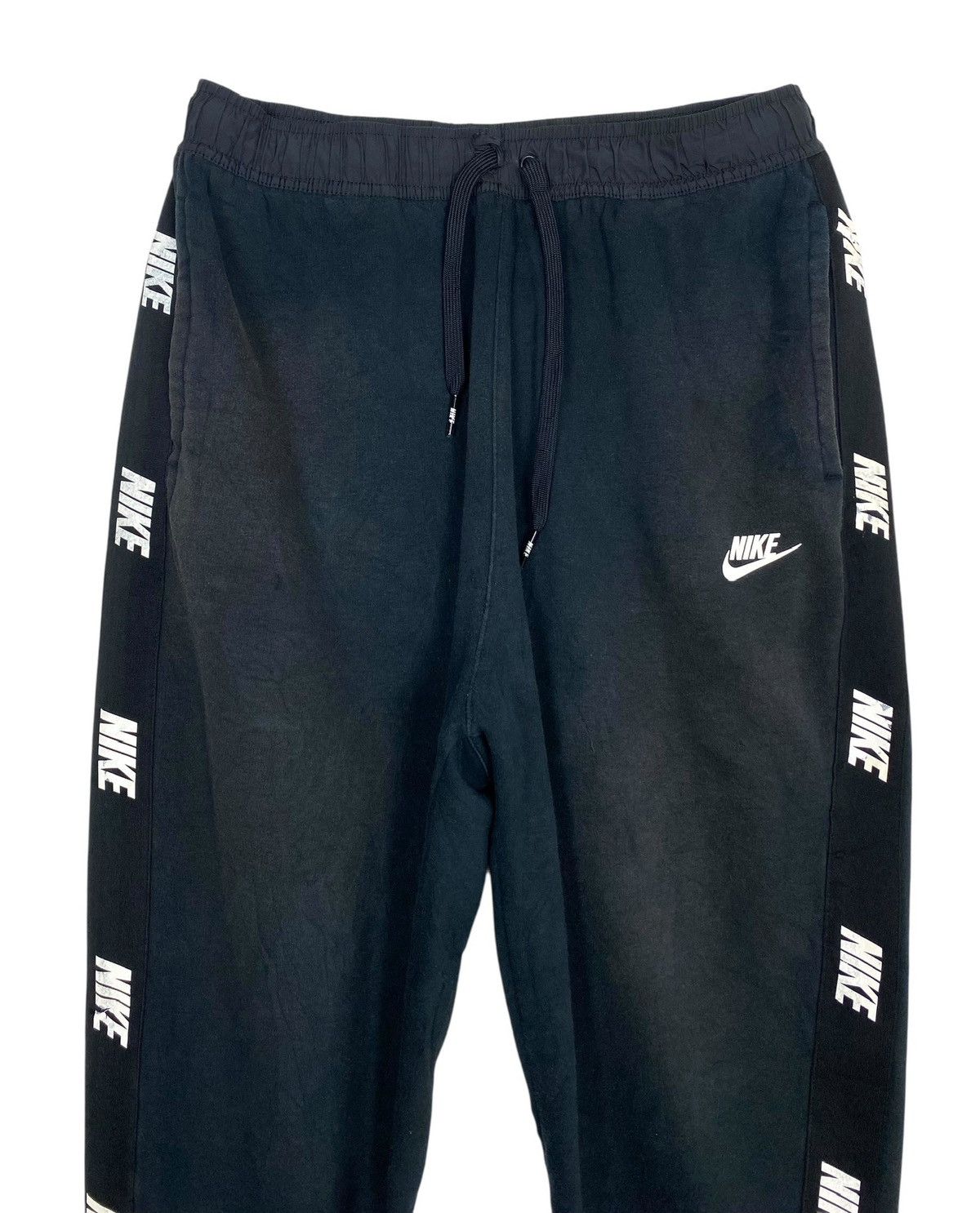 Nike Rare‼️ Nike Side Tape Logo Sweatpants Size US 31 - 4 Thumbnail