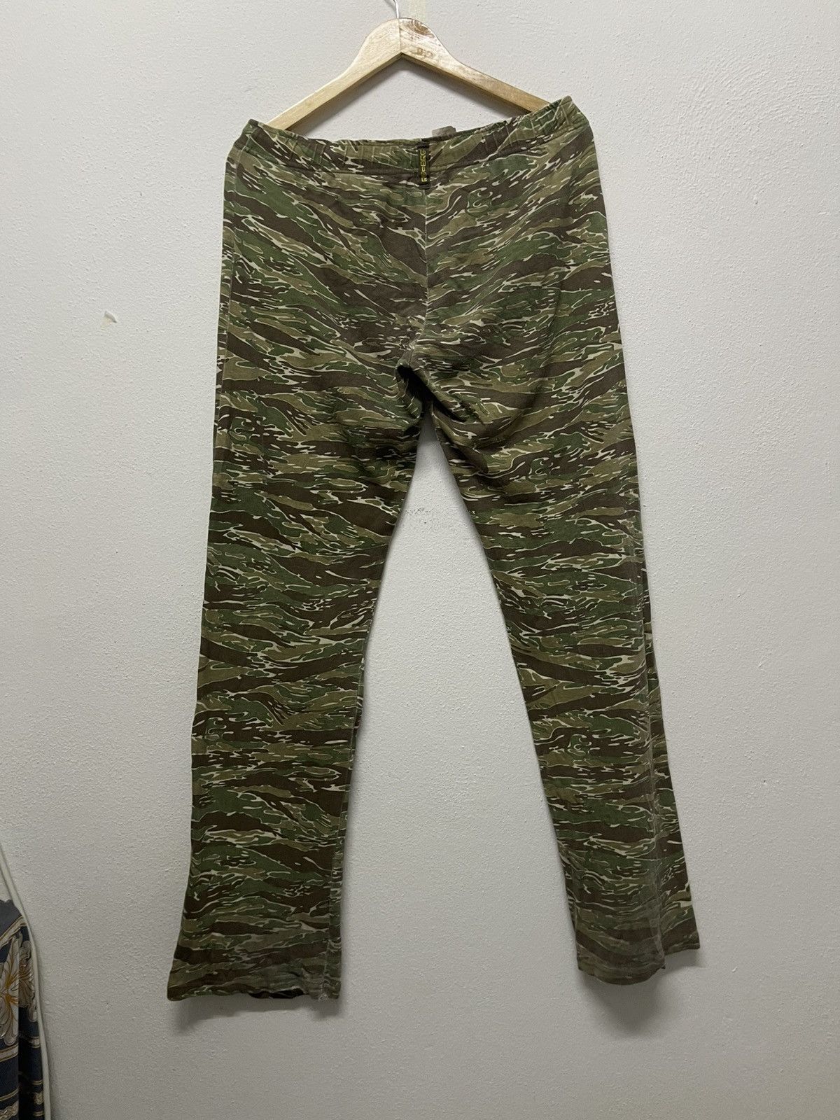 Denime 90s DENIME TIGER STRIPES SWEATPANT RARE Size US 31 - 2 Thumbnail