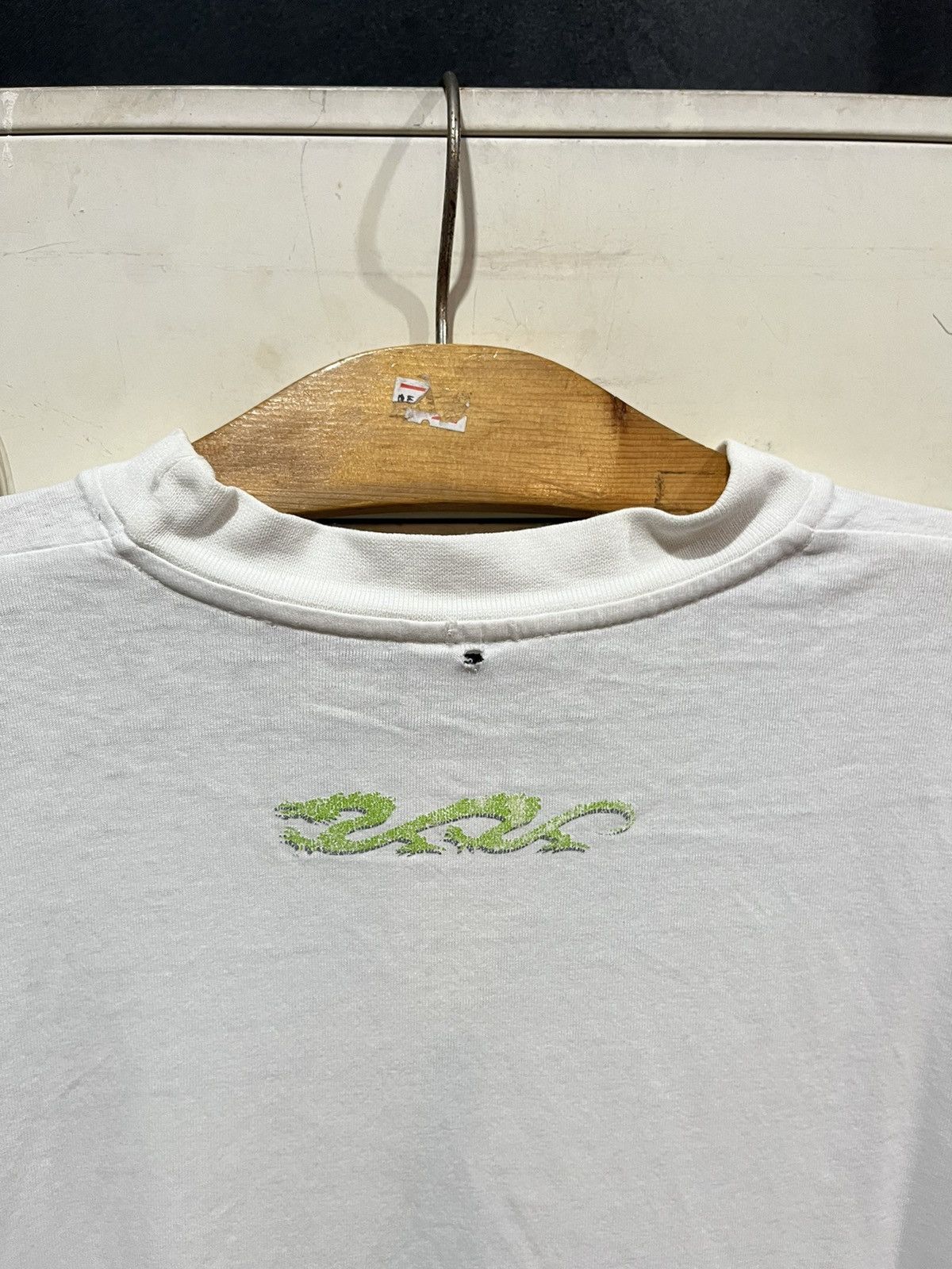Vintage Dragon Skateboard Tee Center Logo 90s Size US L / EU 52-54 / 3 - 4 Thumbnail