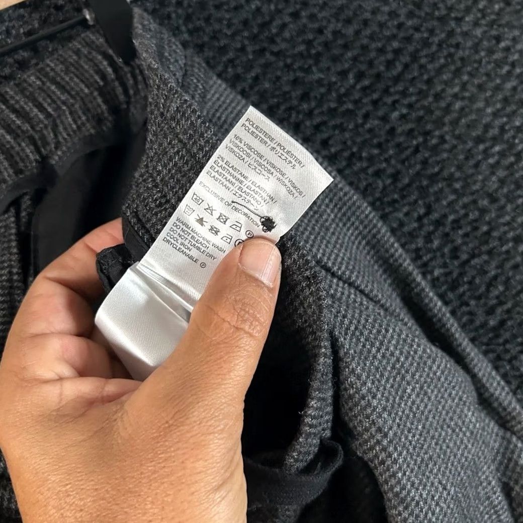 J.Lindeberg J. Lindeberg Mens Pleated Trousers Pants Wool Blend Charcoal Grey Plaid Size 50 Big & Tall Dress Pants Mens Gray } Size US 34 / EU 50 - 4 Thumbnail