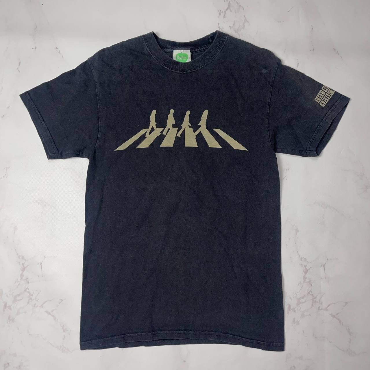 Vintage 2011 The Beatles Apple Corps Abbey Road Shirt Black Sz S Size US S / EU 44-46 / 1 - 1 Thumbnail