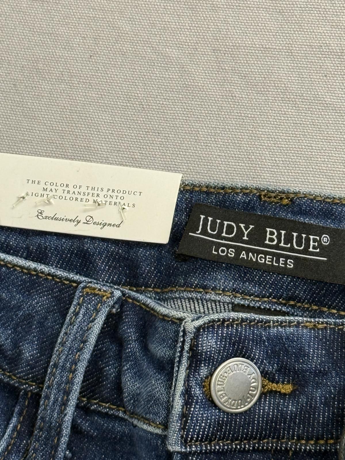 Other Judy Blue Jean The Betty Stone Wash 90s NWT Petite Size 1/25 Size 25" / US 0 / IT 36 - 3 Thumbnail