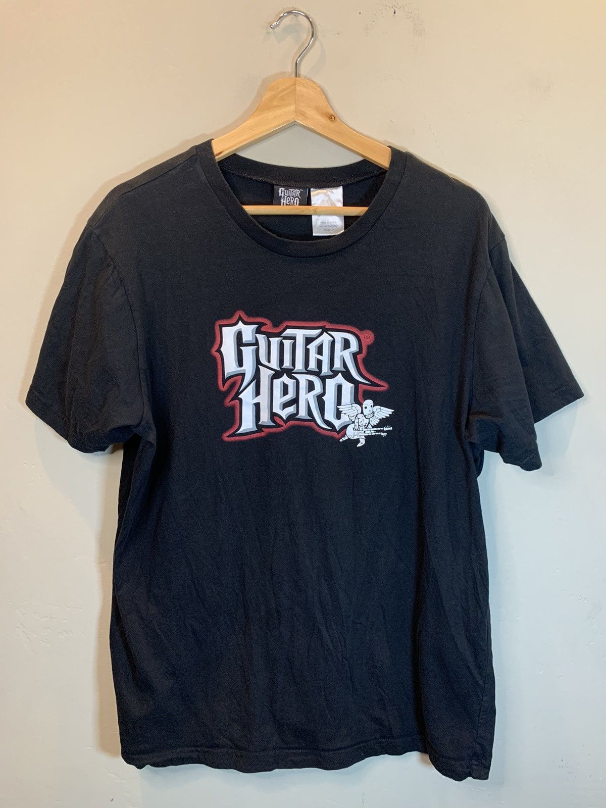 *RARE* Vintage 2005 Guitar Hero Video Game Promo Art T-Shirt