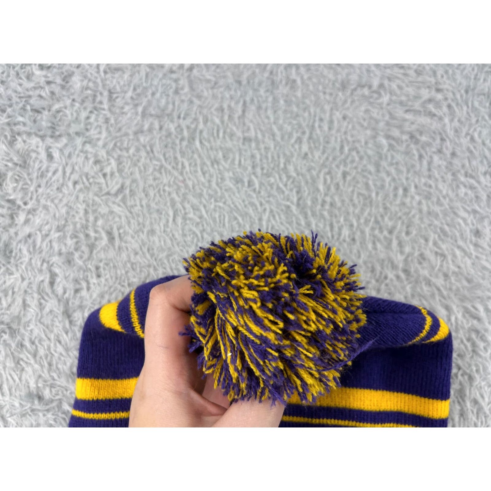 Holloway Holloway Beanie Toque Unisex Adults One Size Purple Yellow Stripe Knit Acrylic Pom Hat Size ONE SIZE - 4 Thumbnail