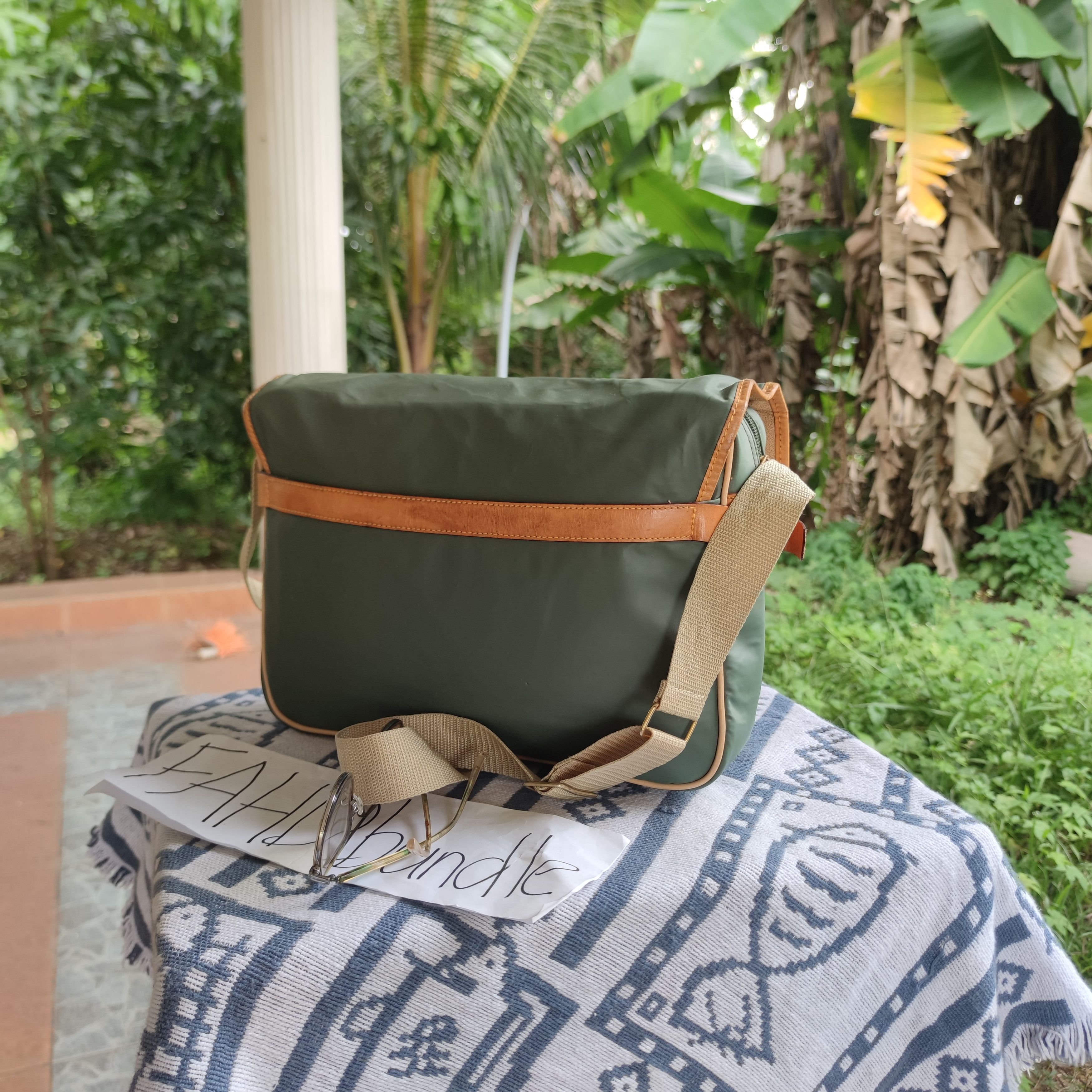 Vintage VINTAGE HUNTING WORLD MESSENGER BAG MADE IN FRANCE Size ONE SIZE - 2 Thumbnail