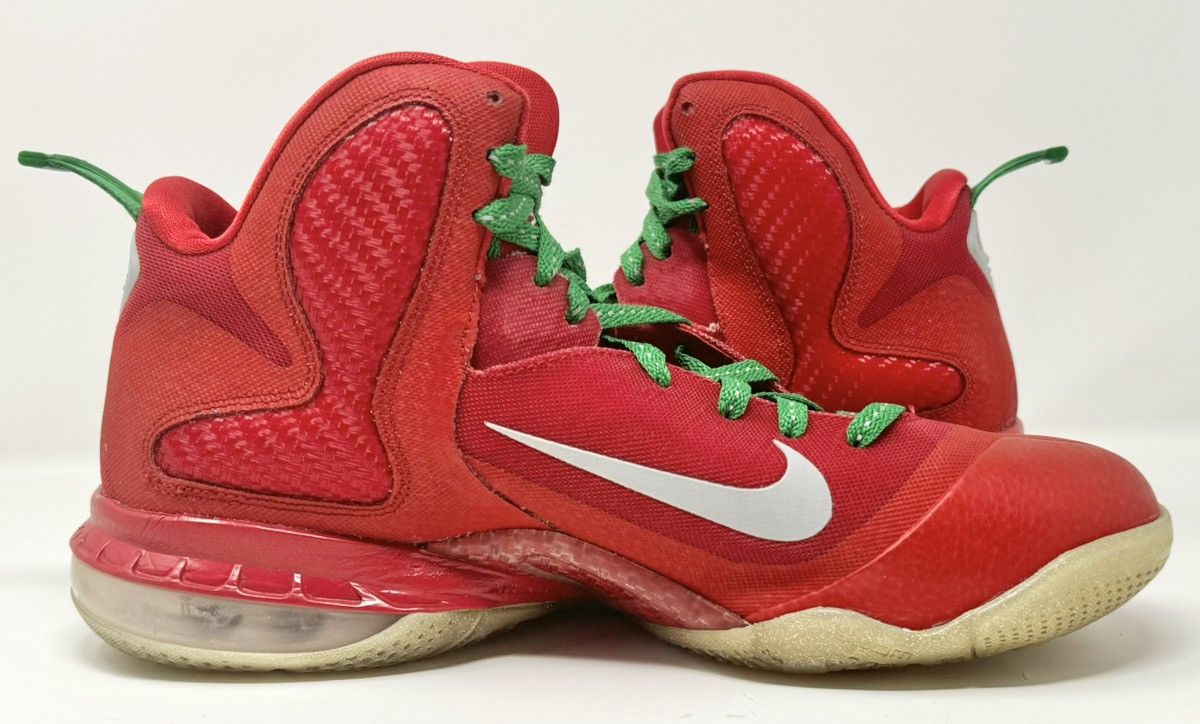 Nike × Vintage Nike LeBron IX 9 Christmas 469764-602 size 9.5 Size US 9.5 / EU 42-43 - 6 Thumbnail
