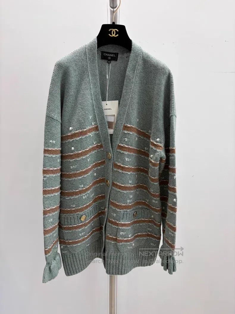 Chanel Chanel Mint green khaki striped lotus leaf sleeve knitted Size XS / US 0-2 / IT 36-38 - 1 Thumbnail