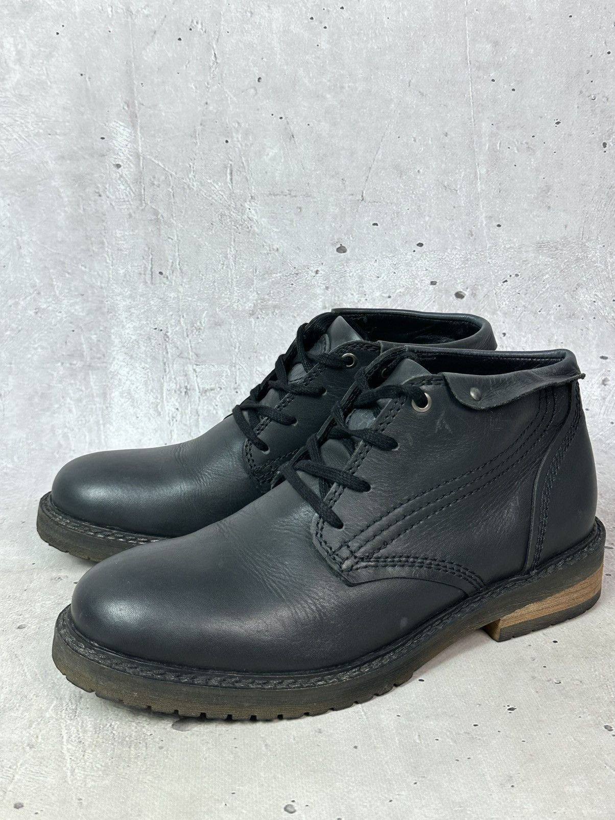 Diesel Diesel Leather Logo Grey Men’s Lace-up Ankle Boots Size US 9.5 / EU 42-43 - 1 Thumbnail