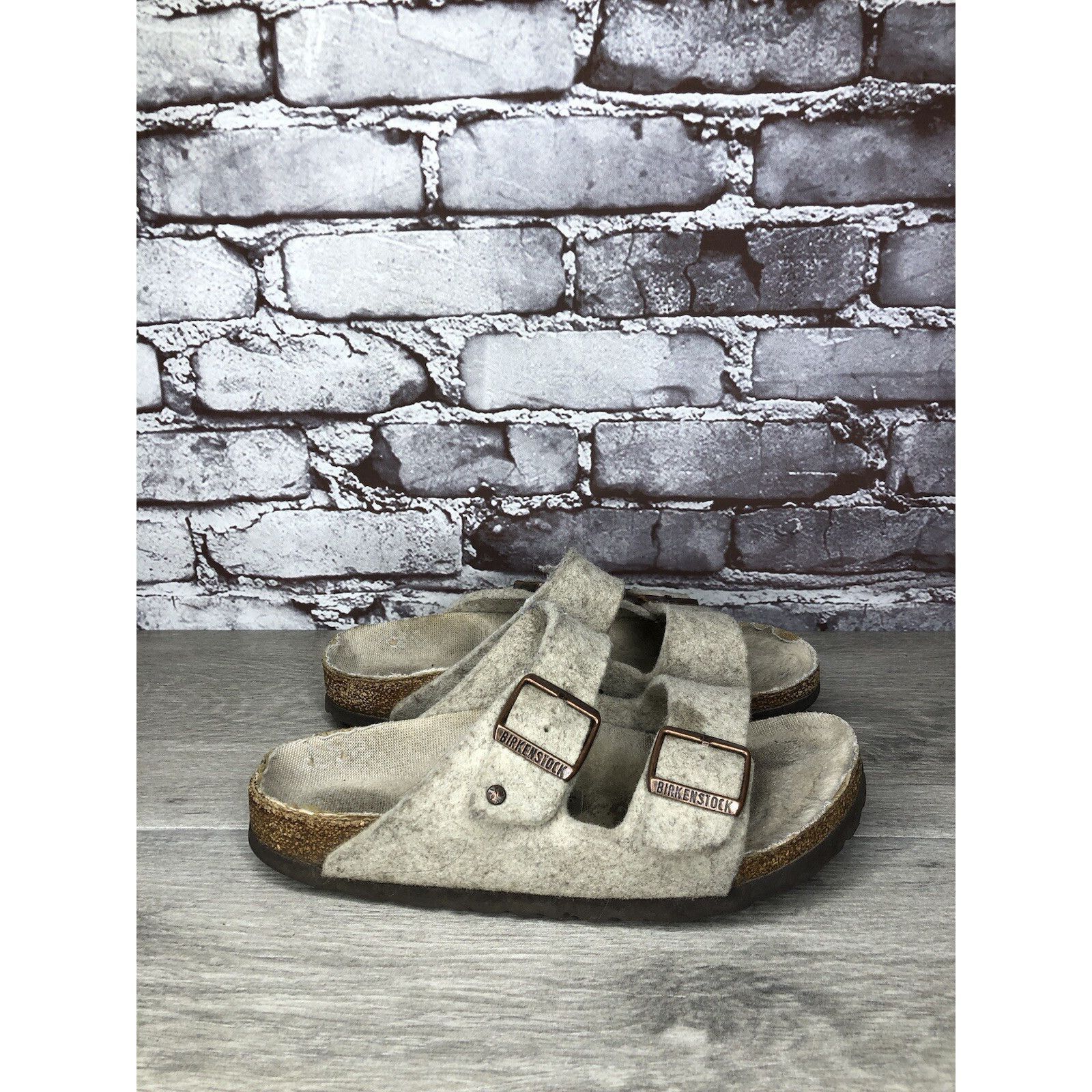 Birkenstock Birkenstock Wool Felt Beige Arizona Comfort Slides Sandals W Size US 7.5 / IT 37.5 - 1 Thumbnail