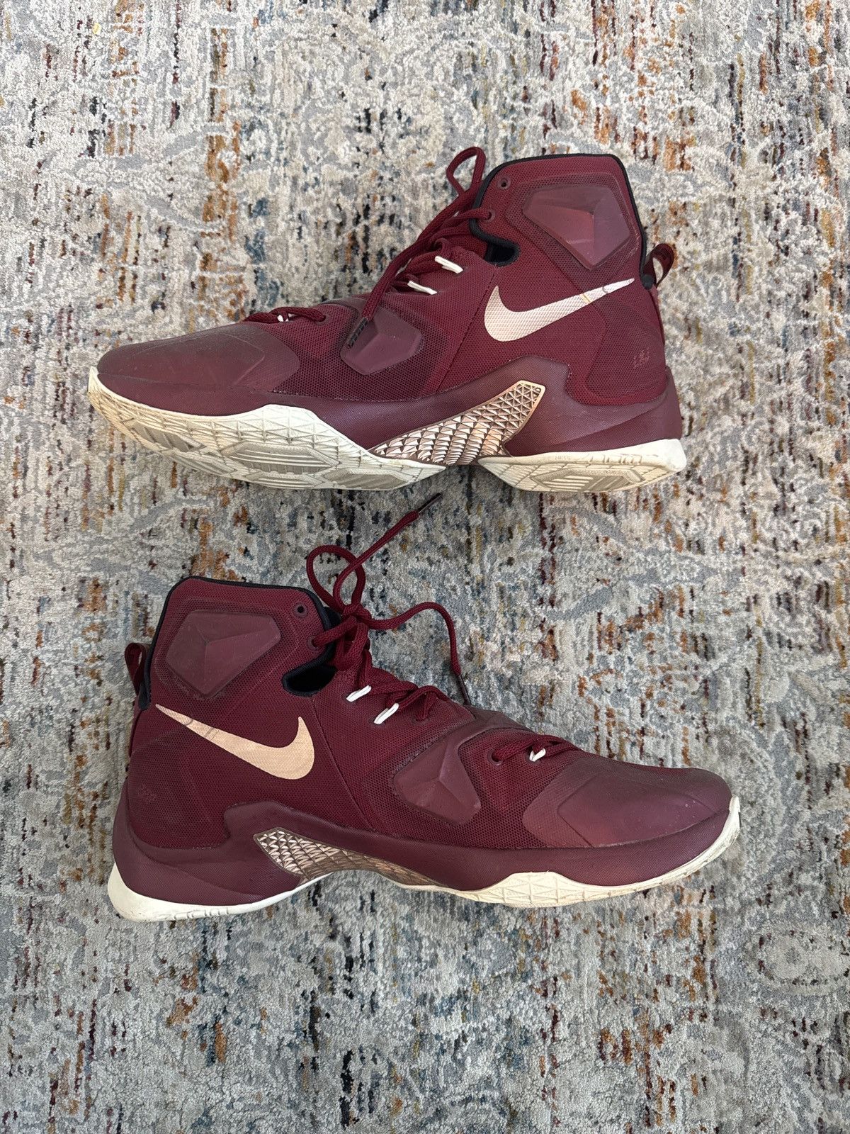 Nike LeBron 13 ‘greatness’ Size US 12 / EU 45 - 1 Thumbnail