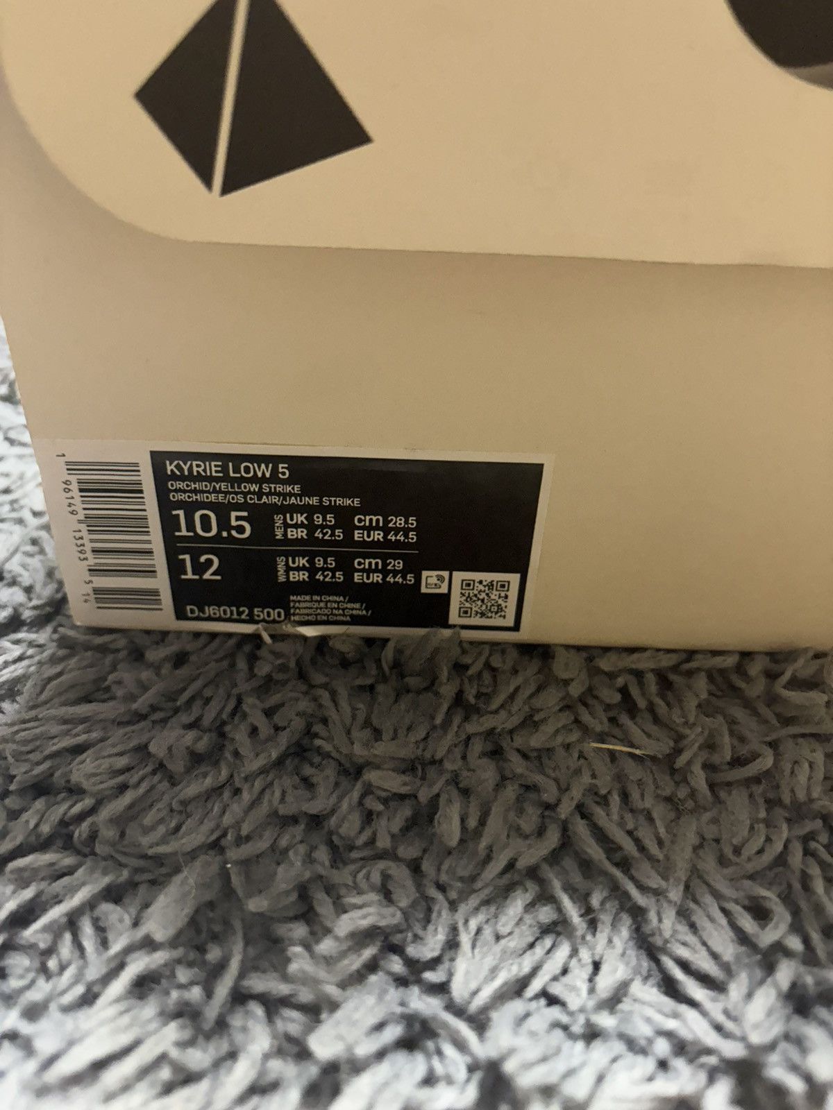 Nike Kyrie 5 Orchid Size US 10.5 / EU 43-44 - 6 Thumbnail