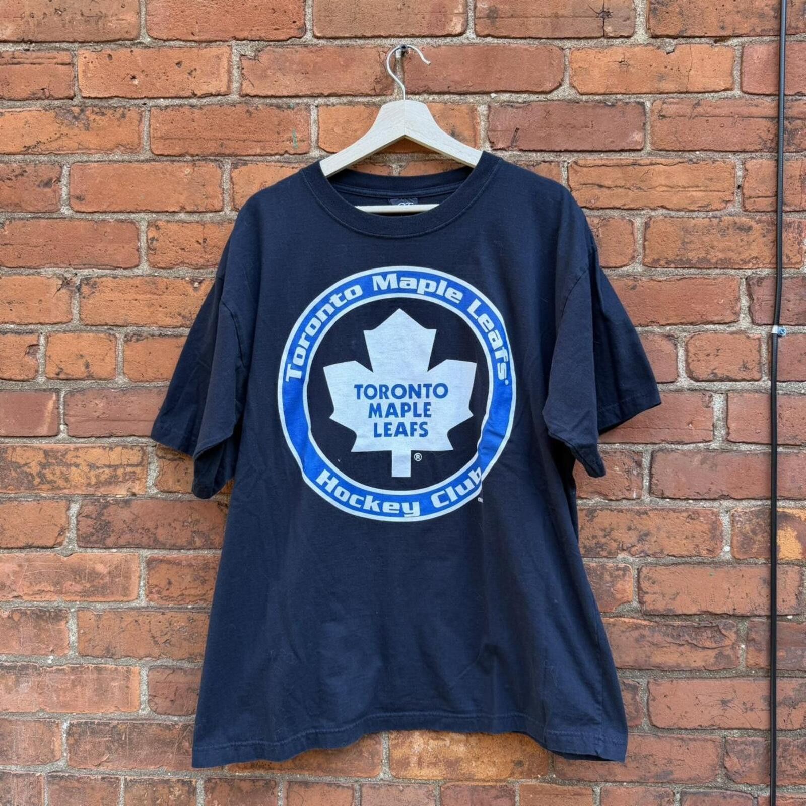 Other vintage toronto maple leafs hockey club t shirt 00s L/XL Size US XL / EU 56 / 4 - 2 Thumbnail