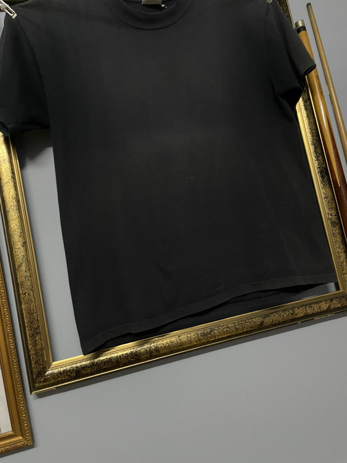 Designer Vintage 1990s Single Stitch Sunfaded Distressed Tshirt Size US M / EU 48-50 / 2 - 4 Thumbnail