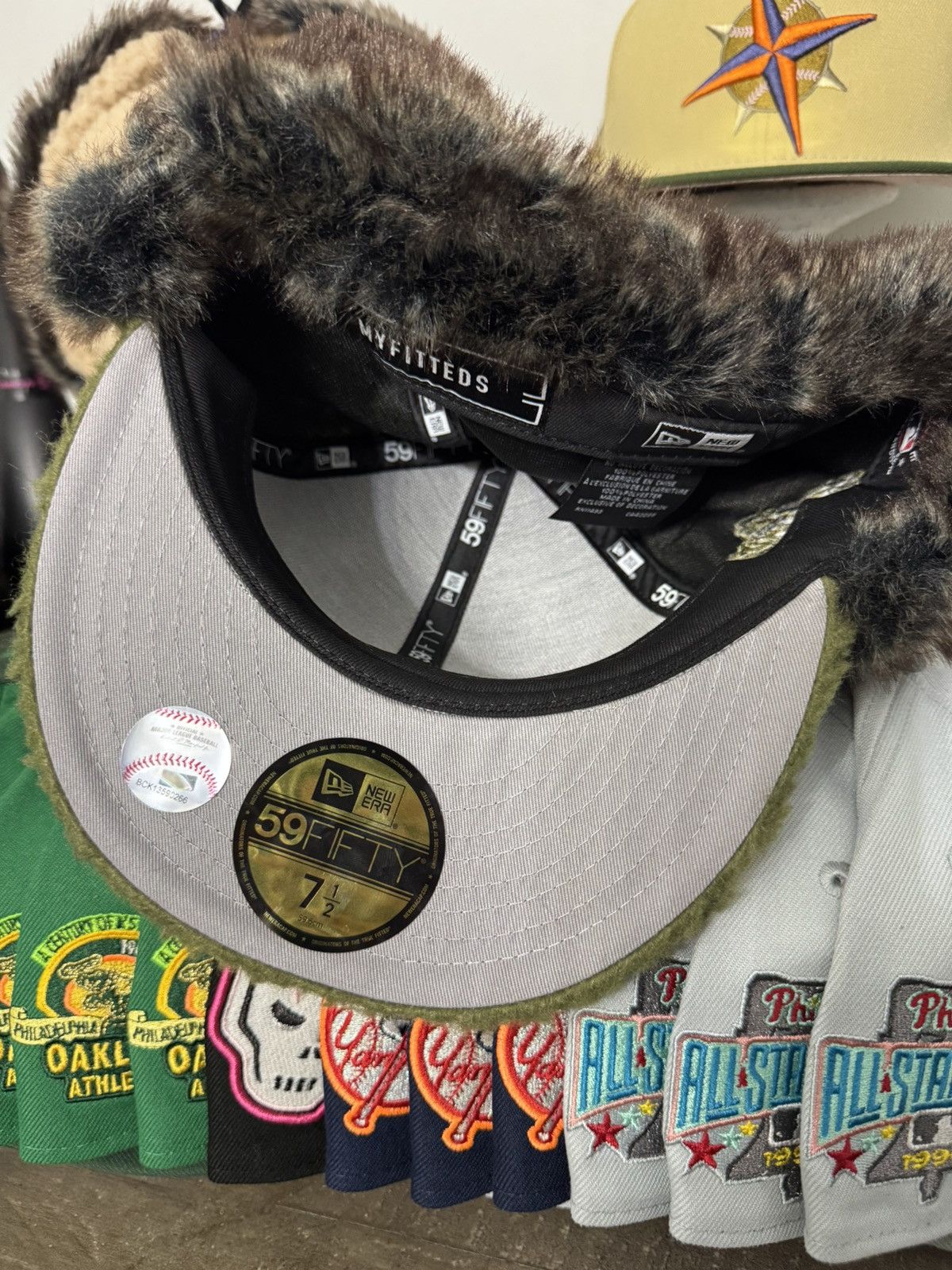 Hat Club × MyFitteds × New Era Myfitteds New York Yankees Sherpa dog ear 1999 Size ONE SIZE - 5 Thumbnail