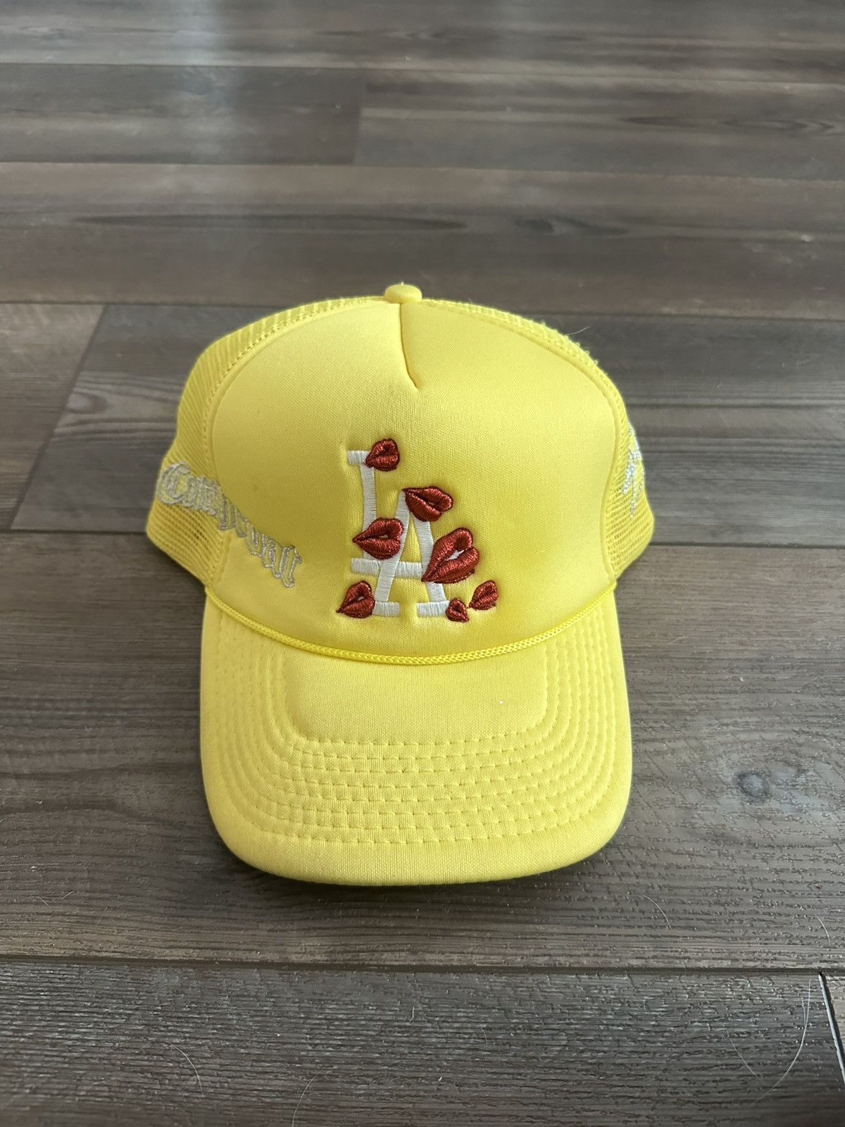 RARE La Ropa LA x Cutthroat Kissing Me Snapback Trucker Hat