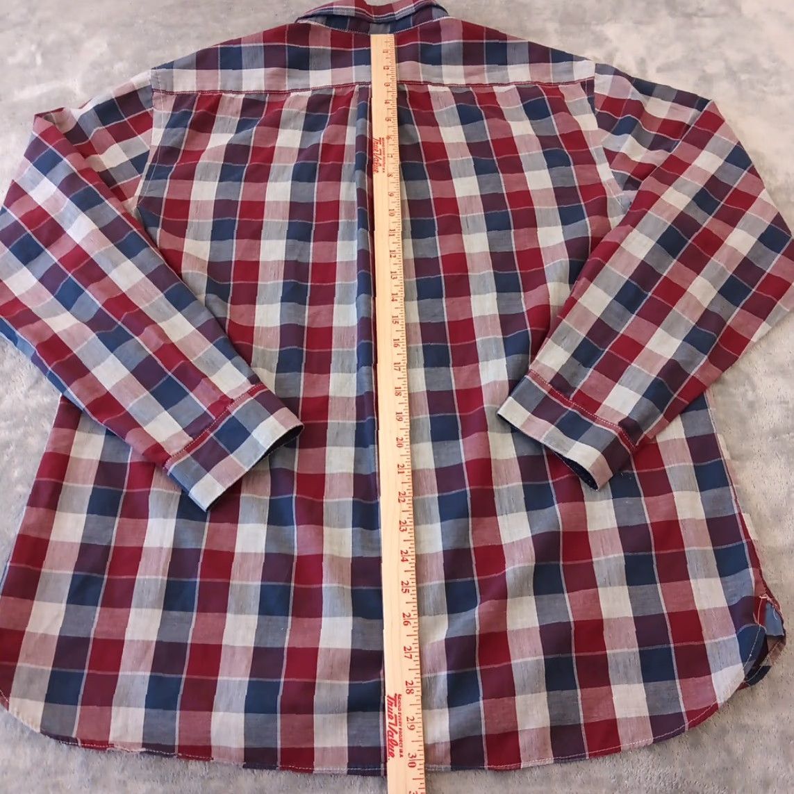 Van Heusen Van Heusen Shirt Mens XL Red Plaid Long Sleeve Button-Down Cotton Blend Classic Regular Size US XL / EU 56 / 4 - 6 Thumbnail