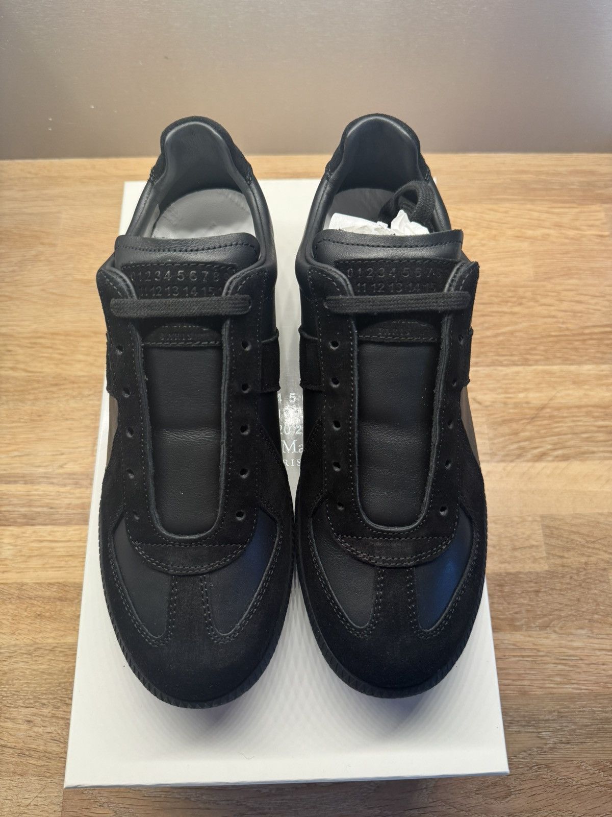 Maison Margiela Maison Margiela Replica Sneakers Size US 7 / EU 40 - 2 Thumbnail