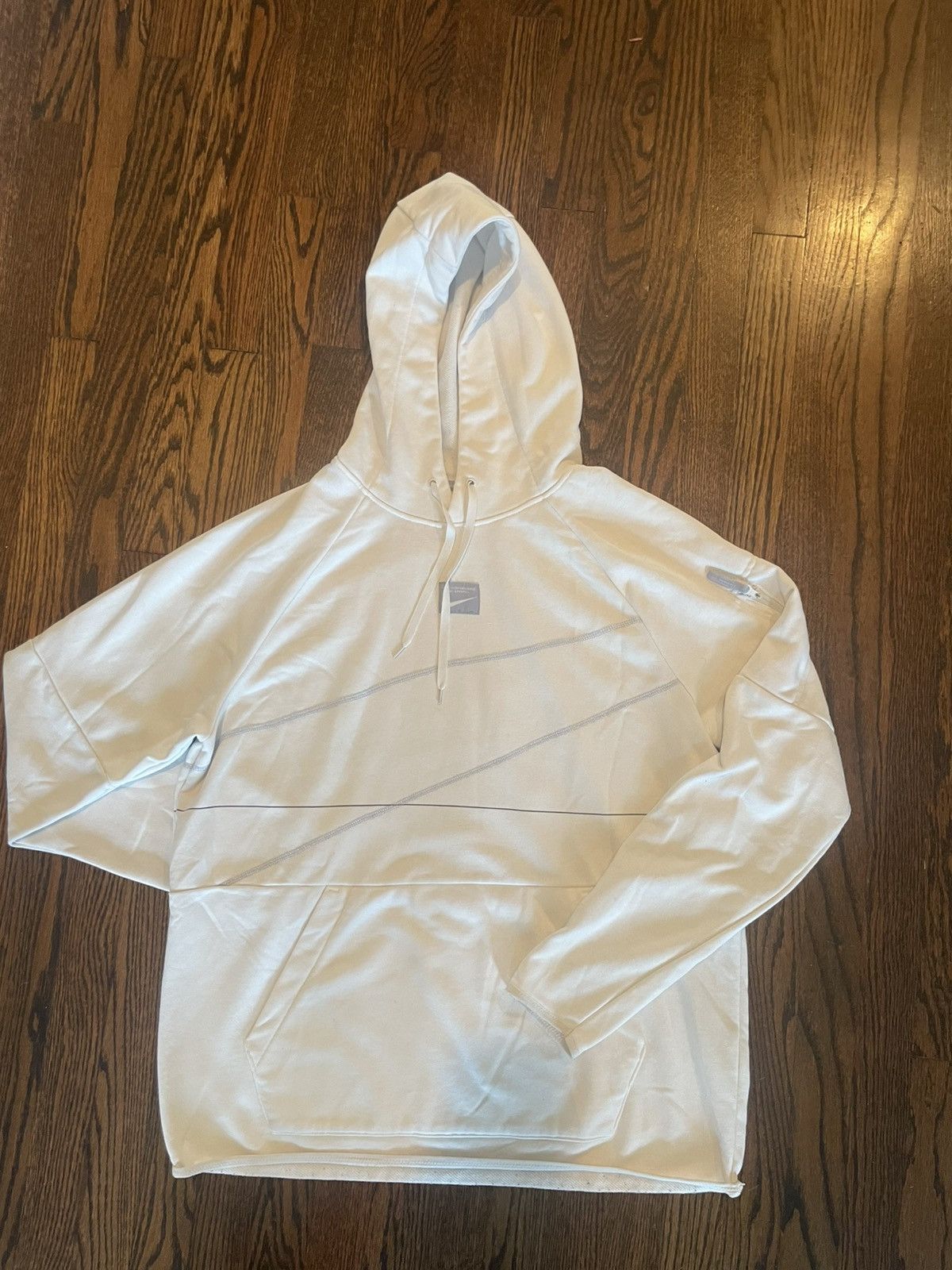 Nike Nike dri fit hoodie white and blue size large Size US L / EU 52-54 / 3 - 1 Thumbnail