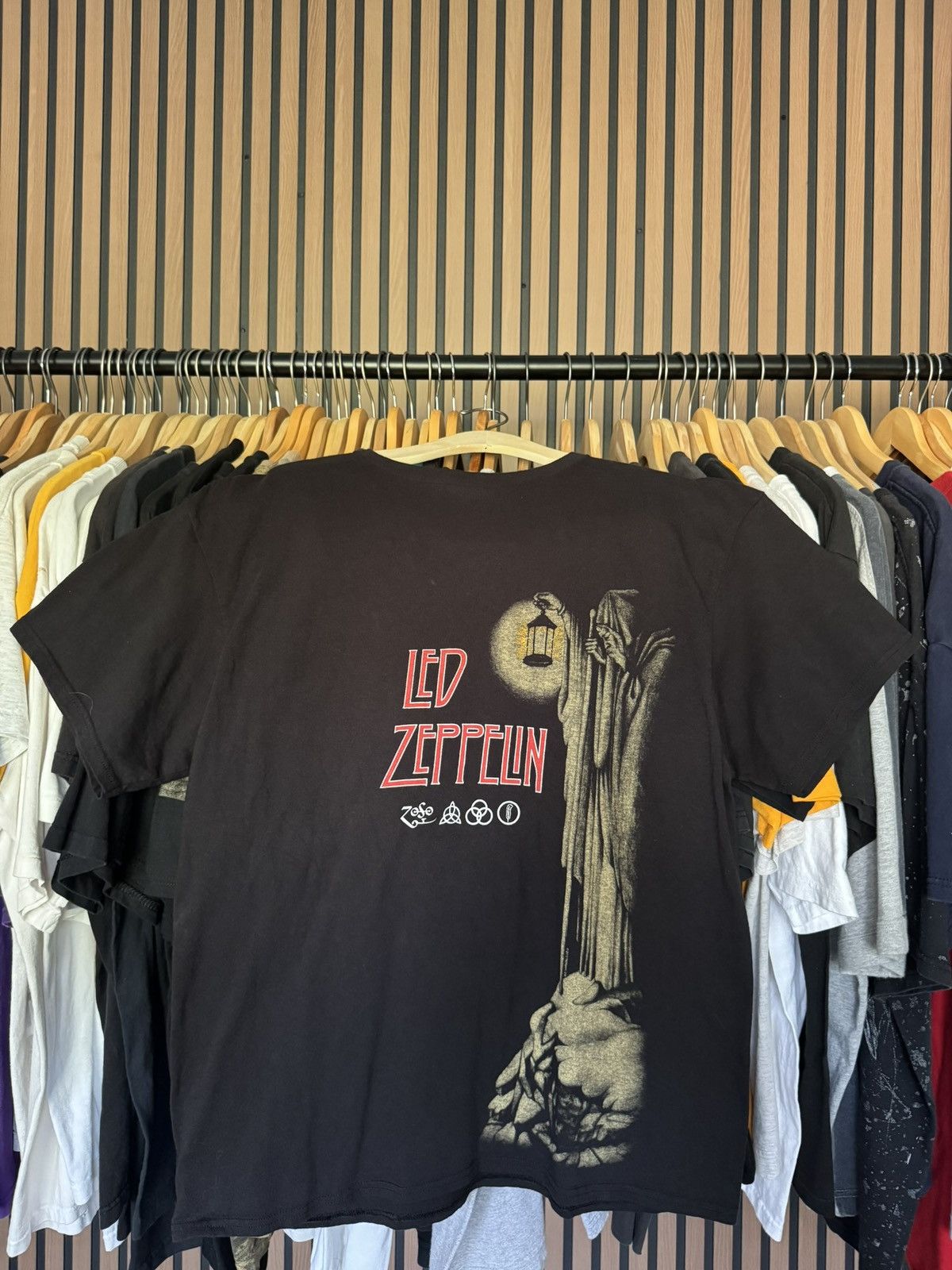 Led Zeppelin Black Led Zeppelin "Hermit" T-shirt Cut Tag Size US L / EU 52-54 / 3 - 1 Thumbnail
