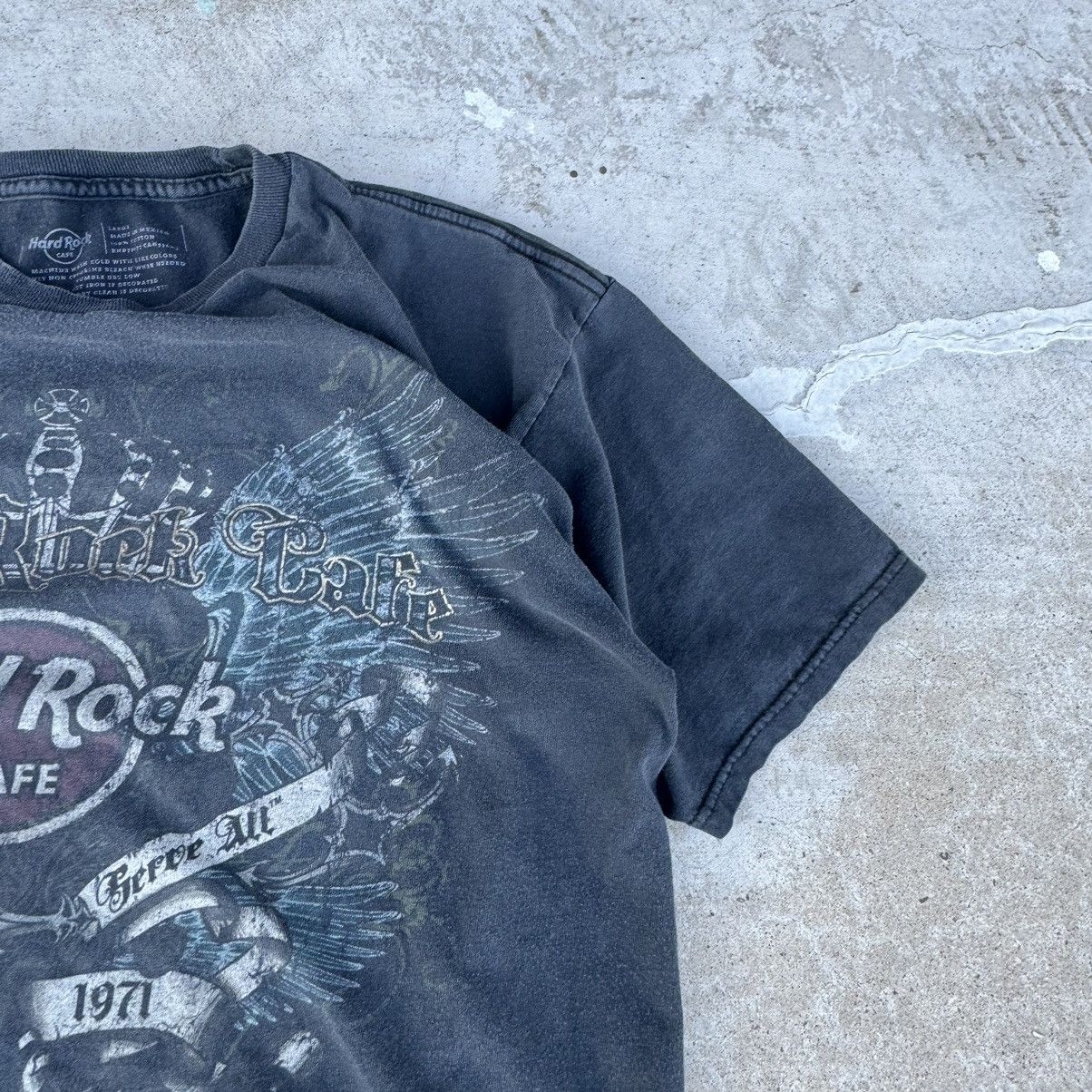 Affliction × Hard Rock Cafe × JNCO Vintage Y2K Faded Black Hard Rock Cafe Graphic Tee Large Size US L / EU 52-54 / 3 - 7 Thumbnail