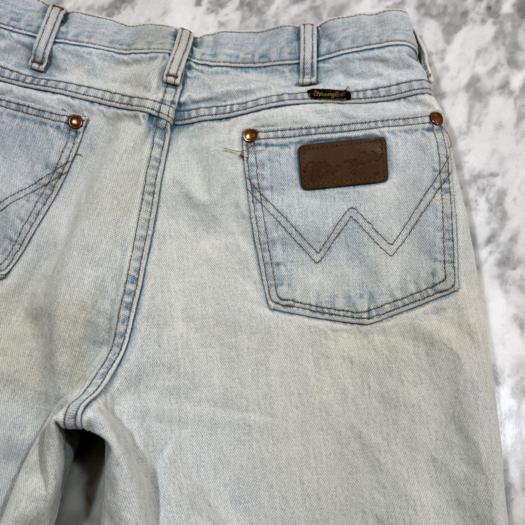 Wrangler VINTAGE Wrangler Jeans Men’s 30x33 Denim Stonewash Stains Made USA Jeans Mens 30 Size US 30 / EU 46 - 6 Thumbnail