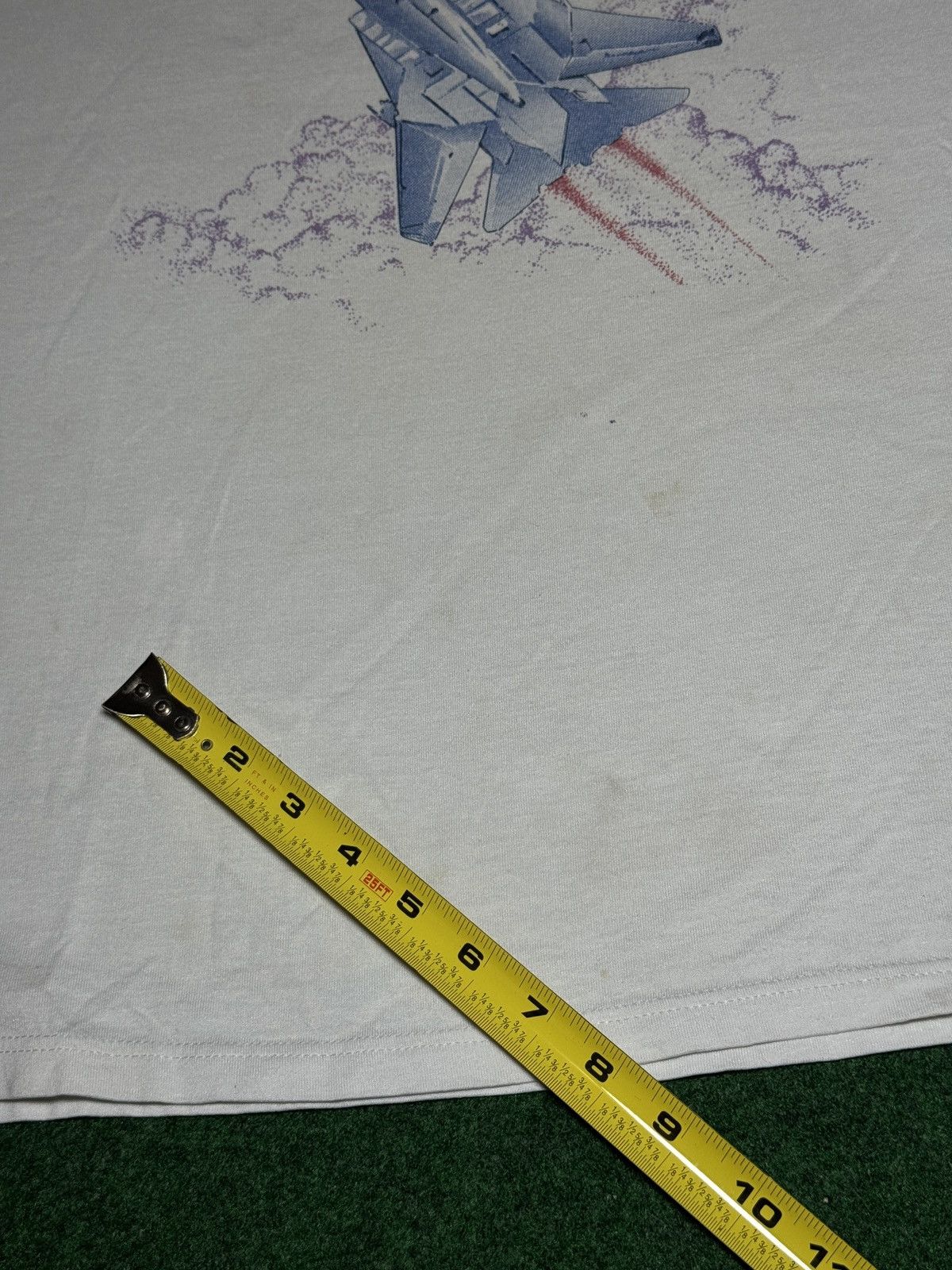 Vintage Vintage 90s Erie Air Show Fighter Jet F18 Hornet T Shirt Size US L / EU 52-54 / 3 - 7 Thumbnail