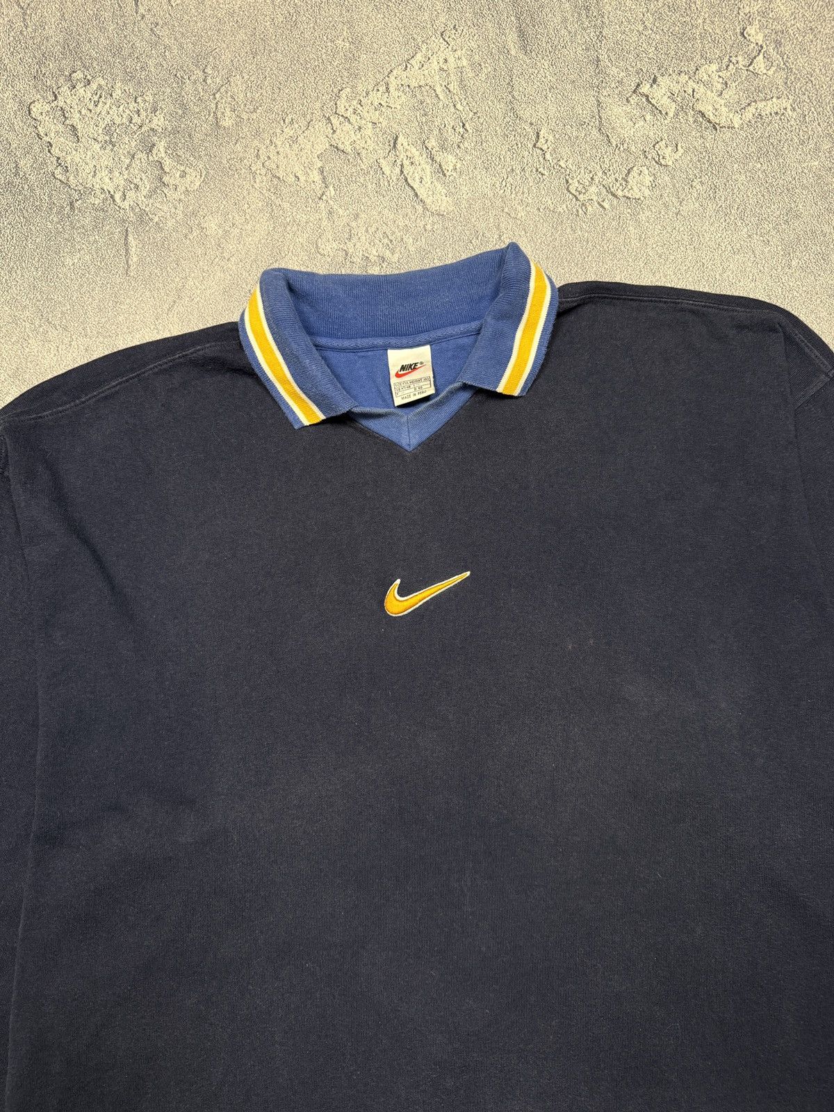 Nike Vintage Nike center logo sweatshirt Size US XXL / EU 58 / 5 - 4 Thumbnail
