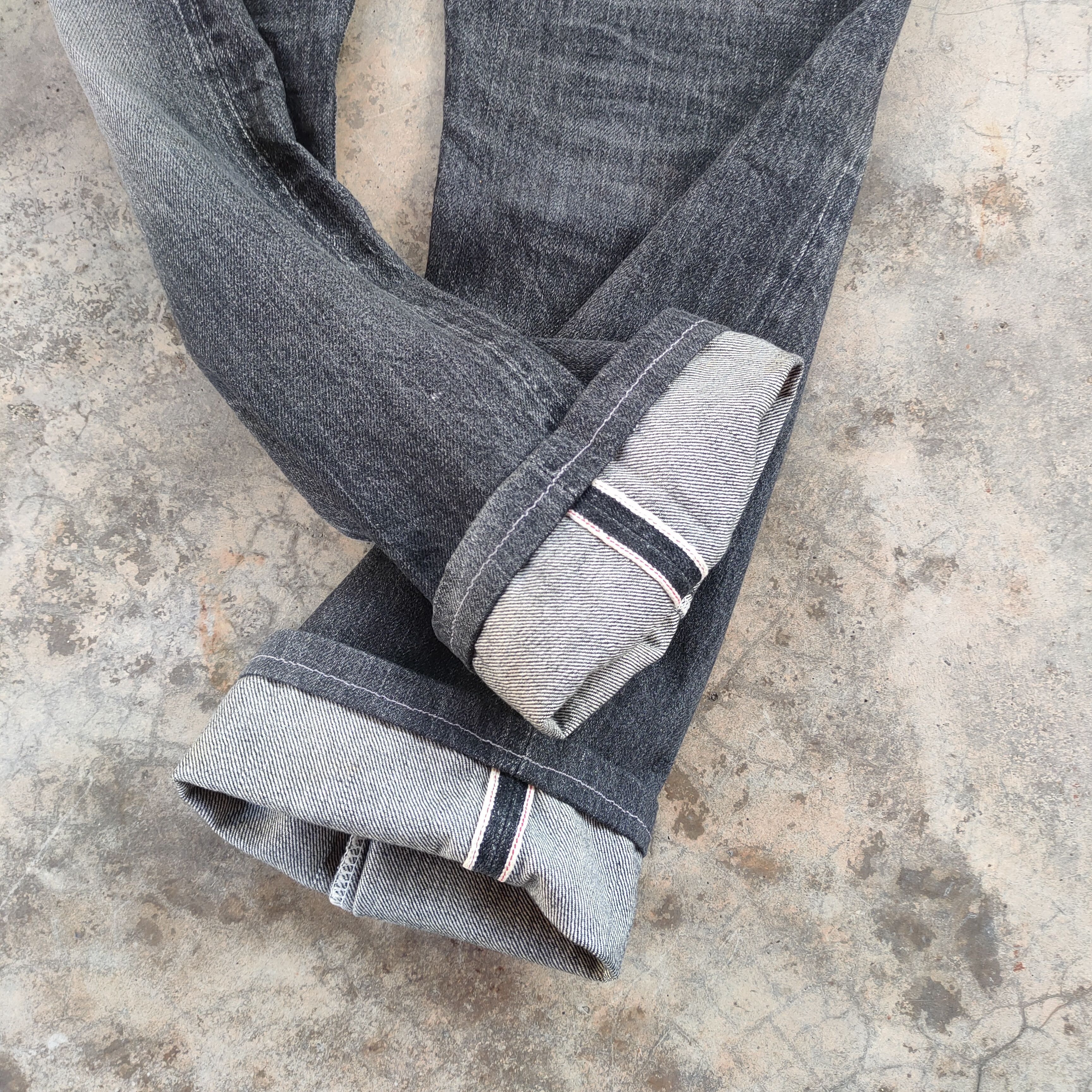 Jean × Ships Jet Blue × Vintage VINTAGE SHIP BUTTONFLY FADED RIPPEP BLACK JEAN PANTS Size US 32 / EU 48 - 12 Thumbnail